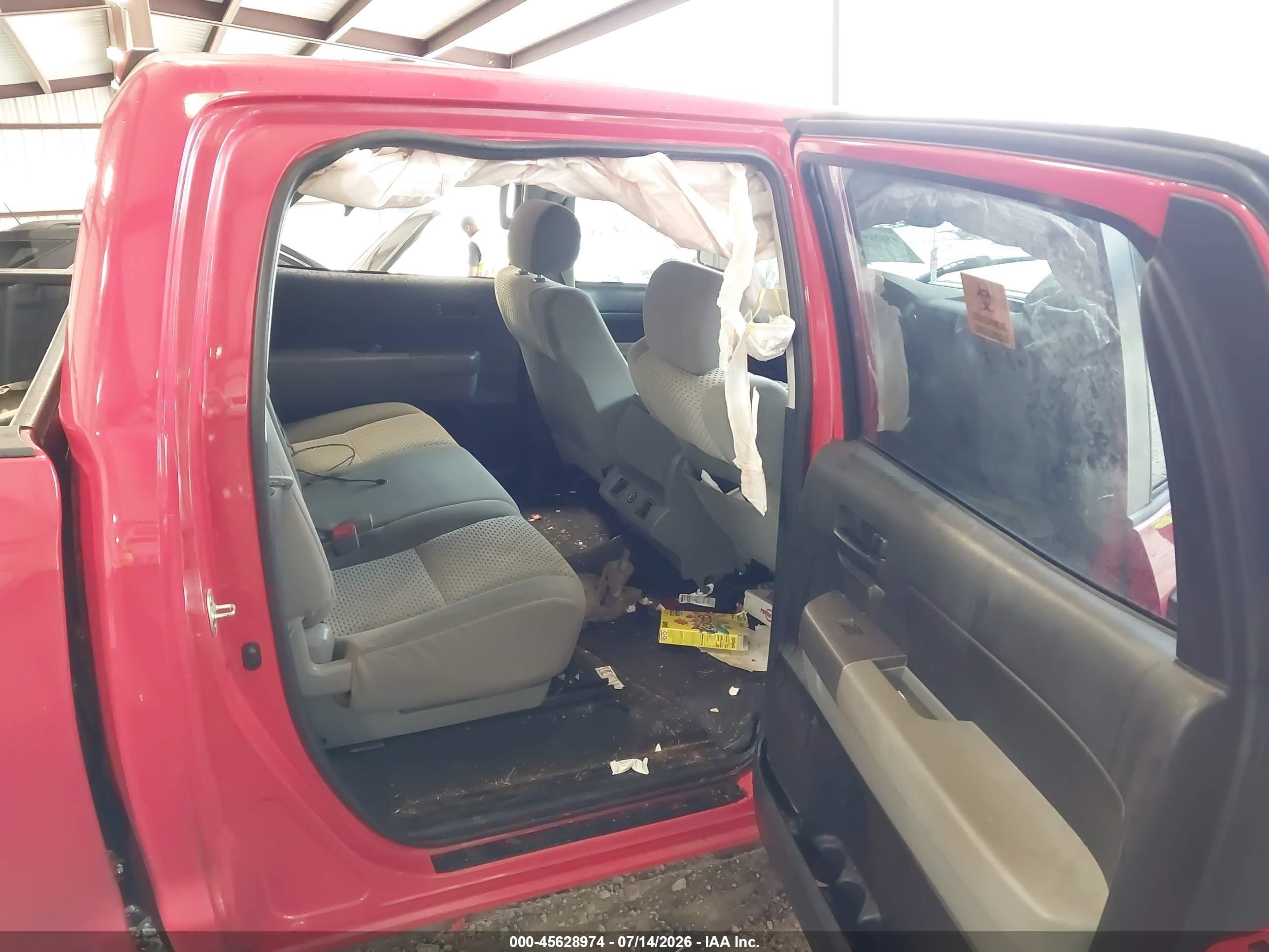 2013 Toyota Tundra Grade 4.6l V8 Red vin: 5TFDM5F12DX050074