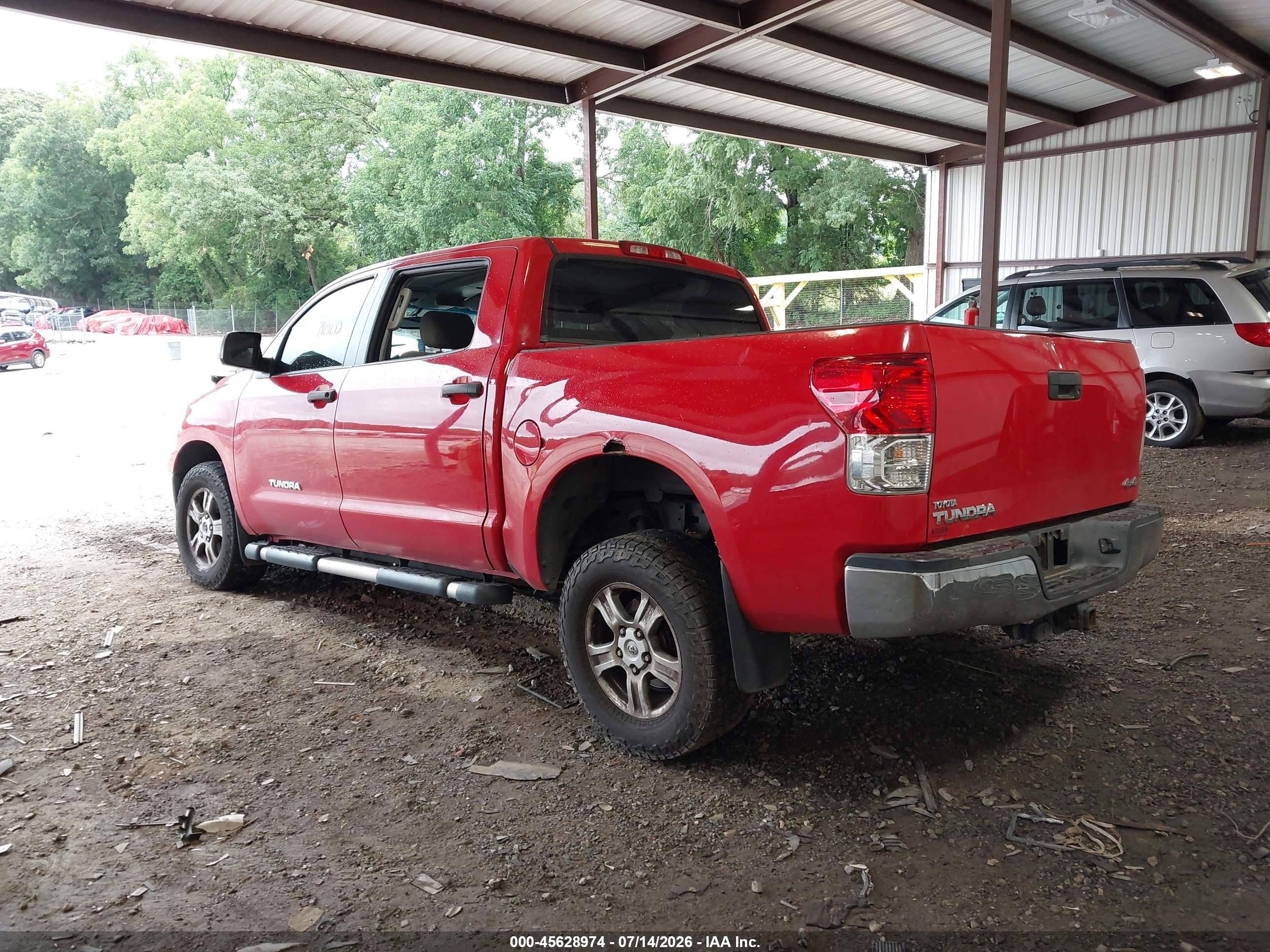 2013 Toyota Tundra Grade 4.6l V8 Red vin: 5TFDM5F12DX050074