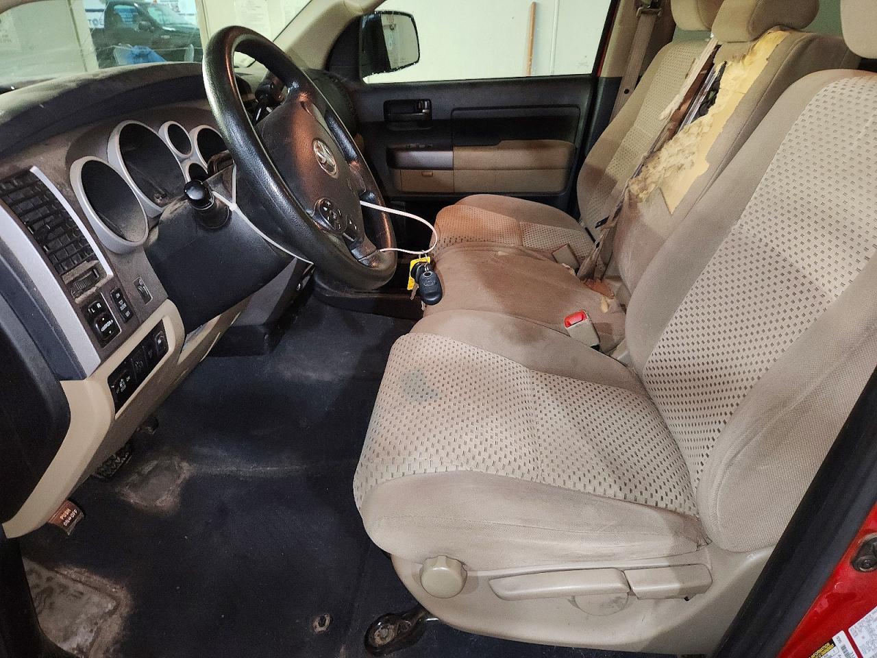 2013 Toyota Tundra Crewmax Sr5 Red vin: 5TFDM5F13DX048012