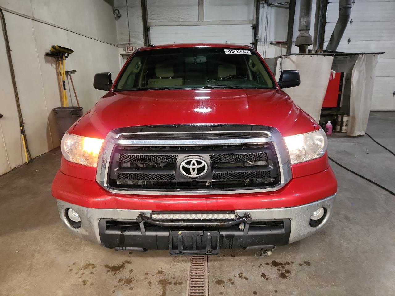 2013 Toyota Tundra Crewmax Sr5 Red vin: 5TFDM5F13DX048012 Damage: Left Head Lamp, Faded, Repair Required