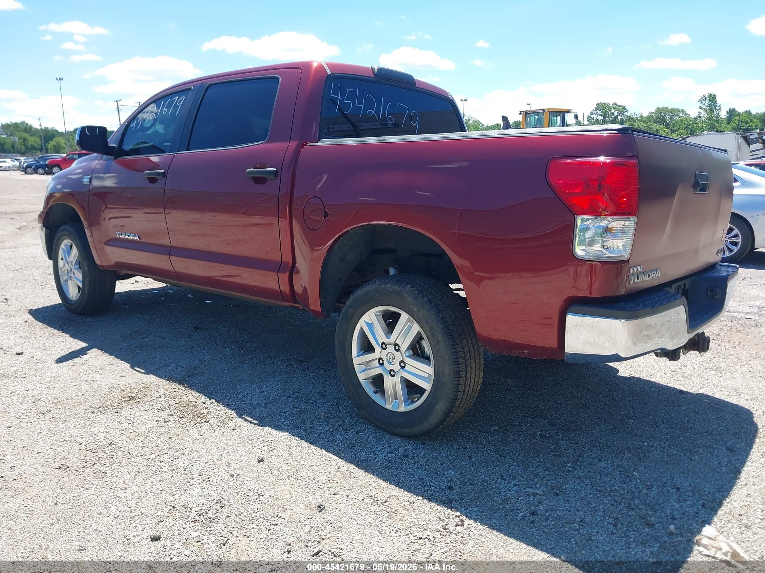 2010 Toyota Tundra Grade 4.6l V8 Красный vin: 5TFDM5F14AX007416