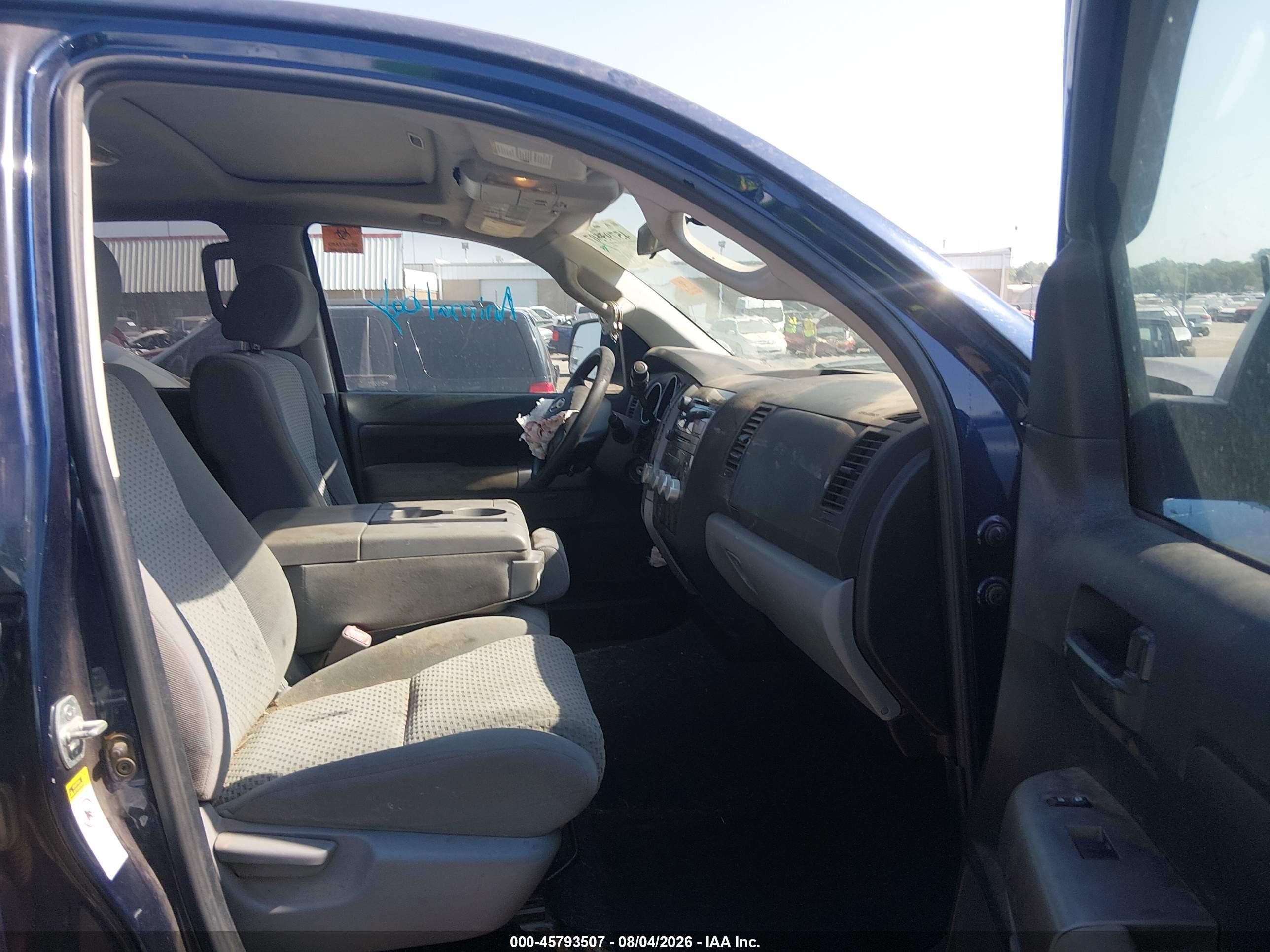 2012 Toyota Tundra Grade 4.6l V8 Blue vin: 5TFDM5F16CX032305