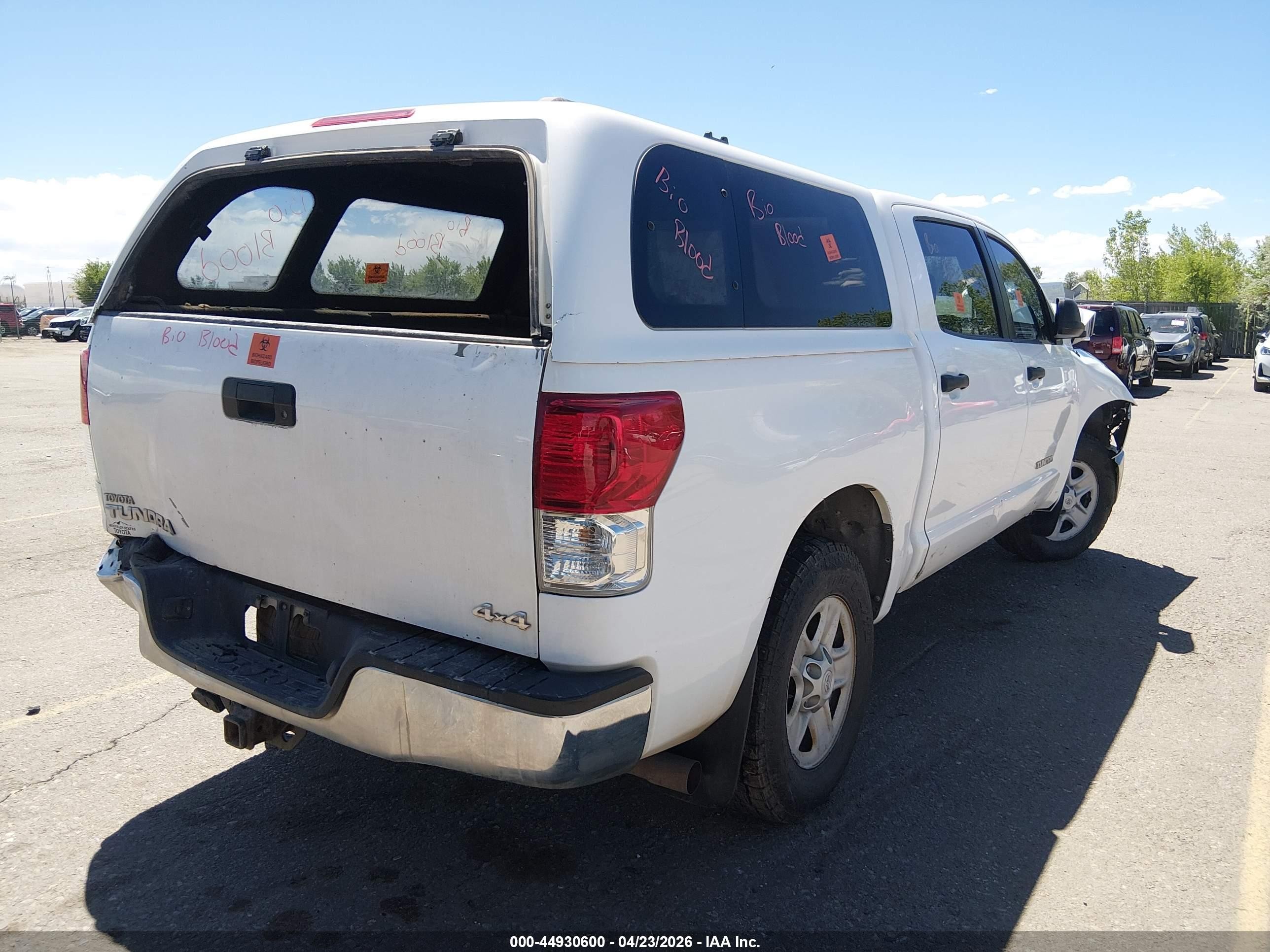 2012 Toyota Tundra Grade 4.6l V8 White vin: 5TFDM5F19CX039037