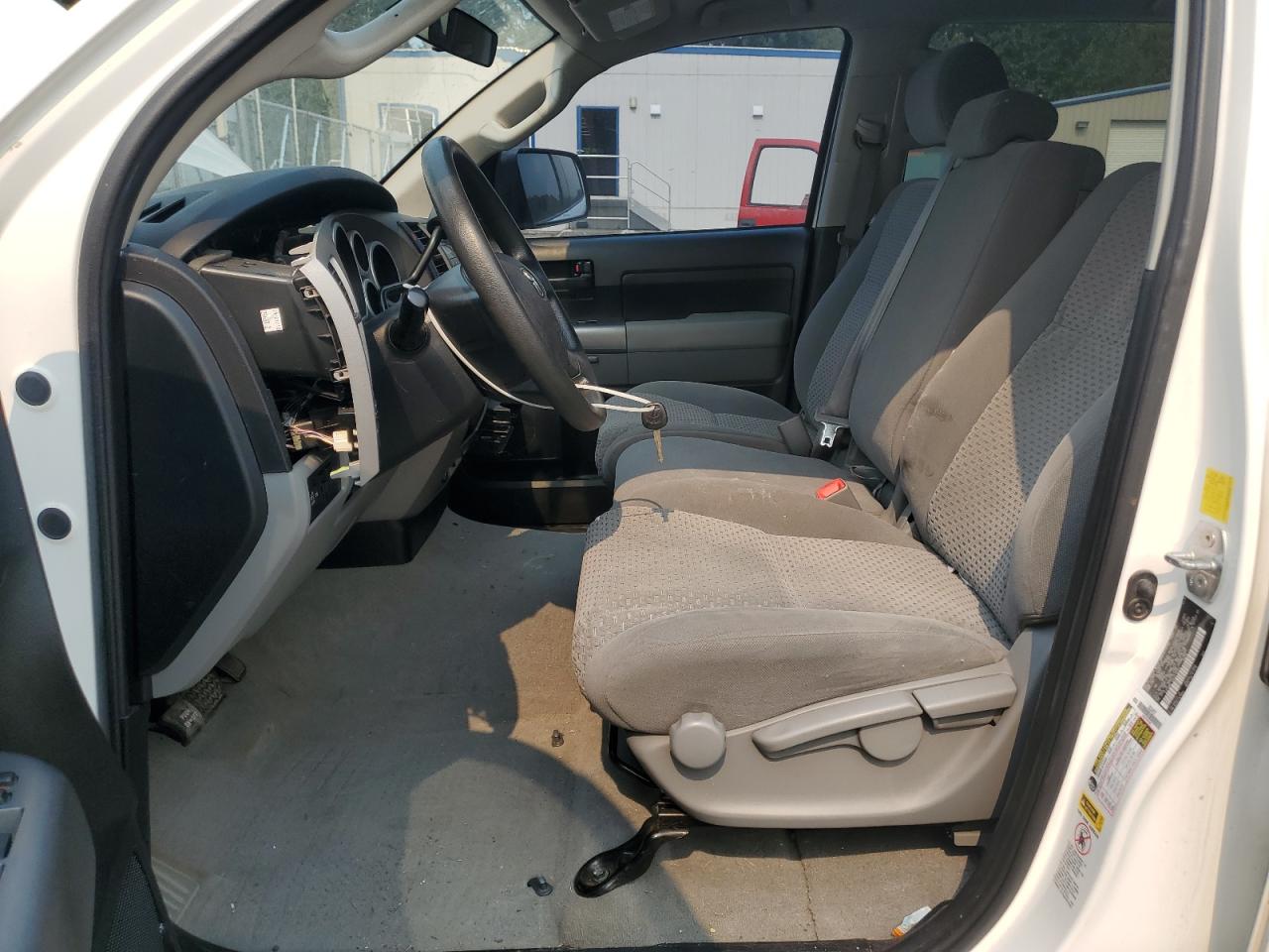 2011 Toyota Tundra Crewmax Sr5 Белый vin: 5TFDM5F1XBX018549