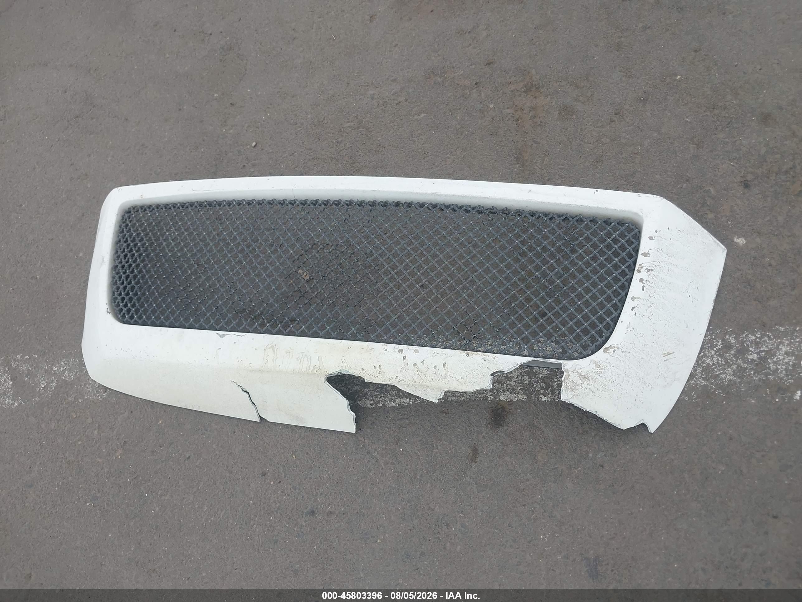 2008 Toyota Tundra Sr5 5.7l V8 White vin: 5TFDV54108X056655