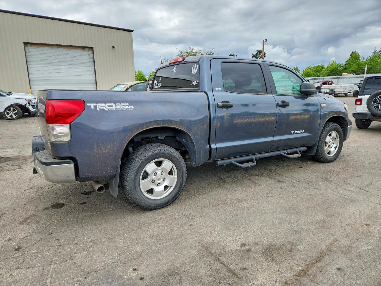 2008 Toyota Tundra Sr5 Blue vin: 5TFDV54138X052549