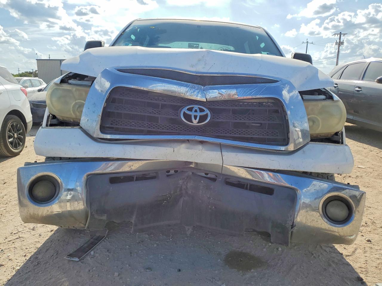 2008 Toyota Tundra Sr5 White vin: 5TFDV54148X033962