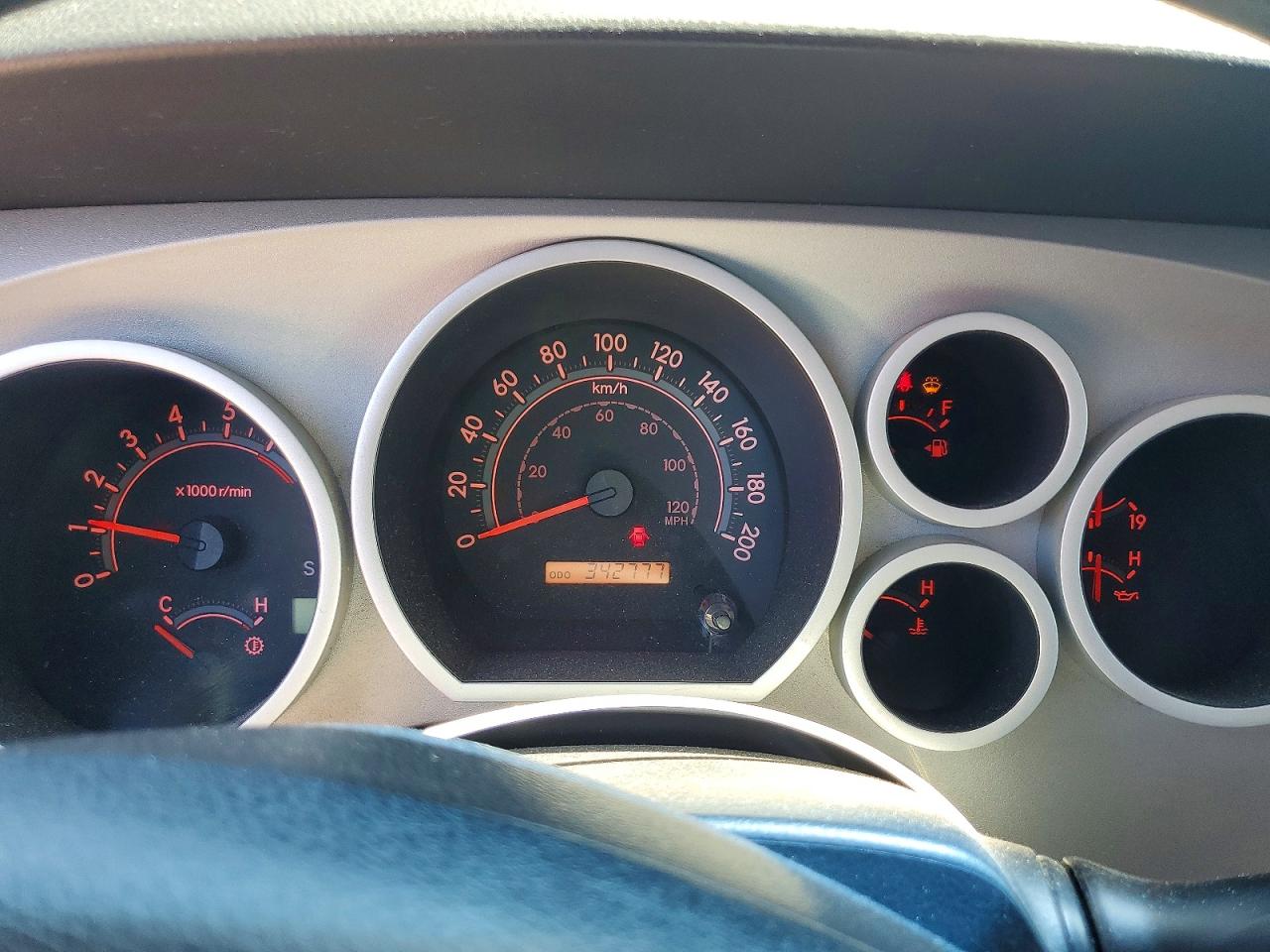 2009 Toyota Tundra Grade Серебряный vin: 5TFDV54149X091054