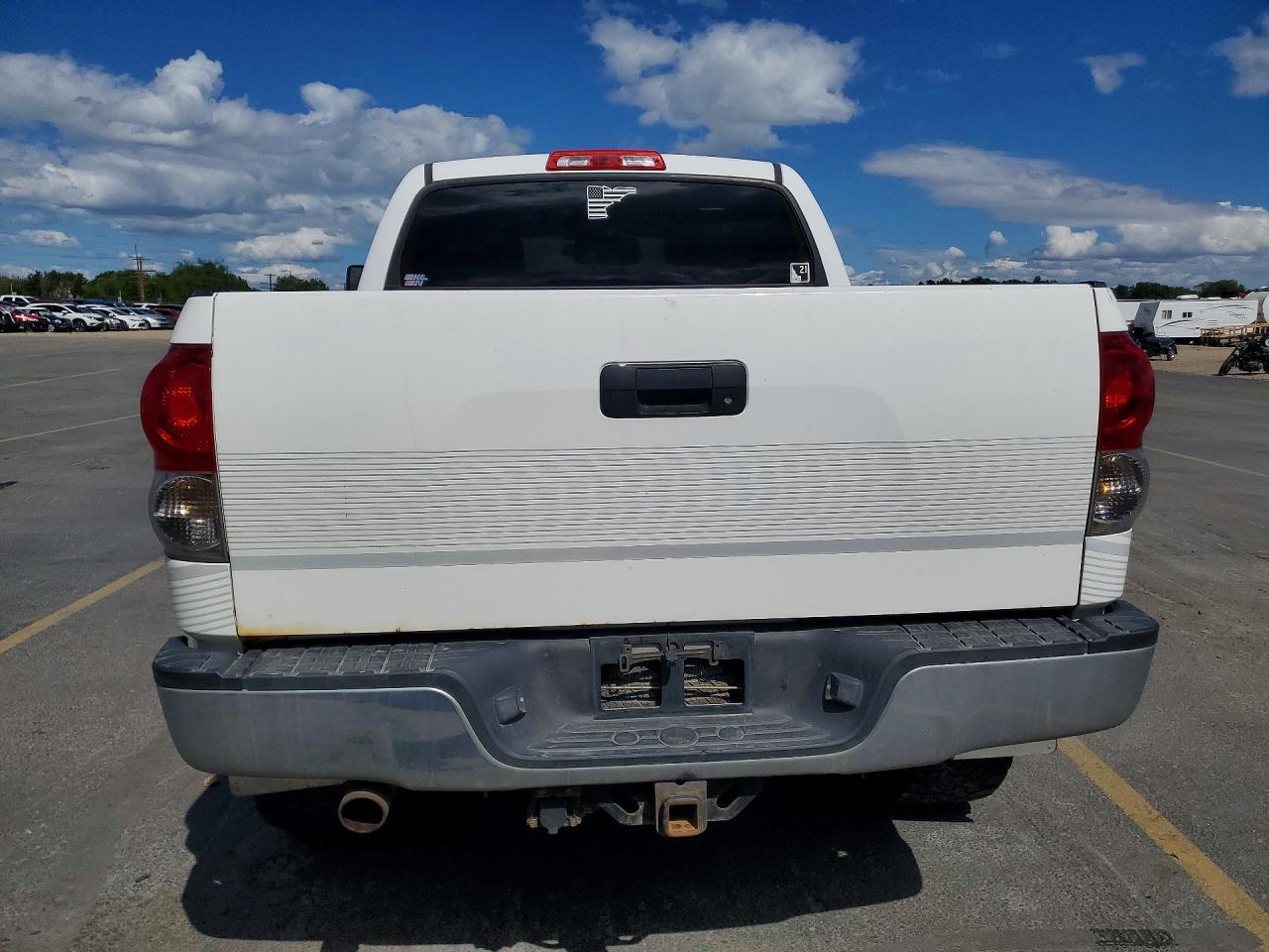 2009 Toyota Tundra Sr5 White vin: 5TFDV54169X087183