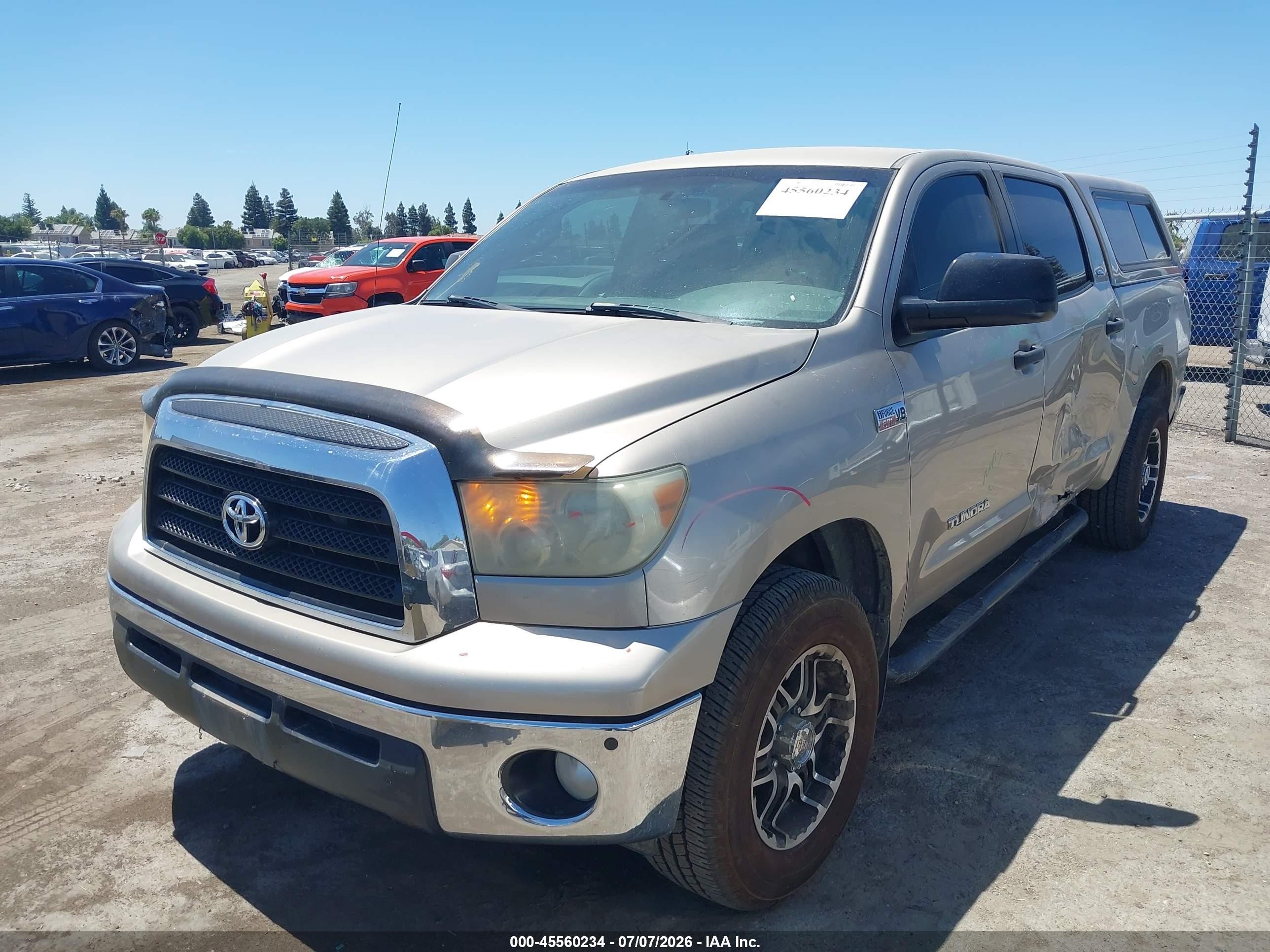 2008 Toyota Tundra Sr5 5.7l V8 Beige vin: 5TFDV54188X038548