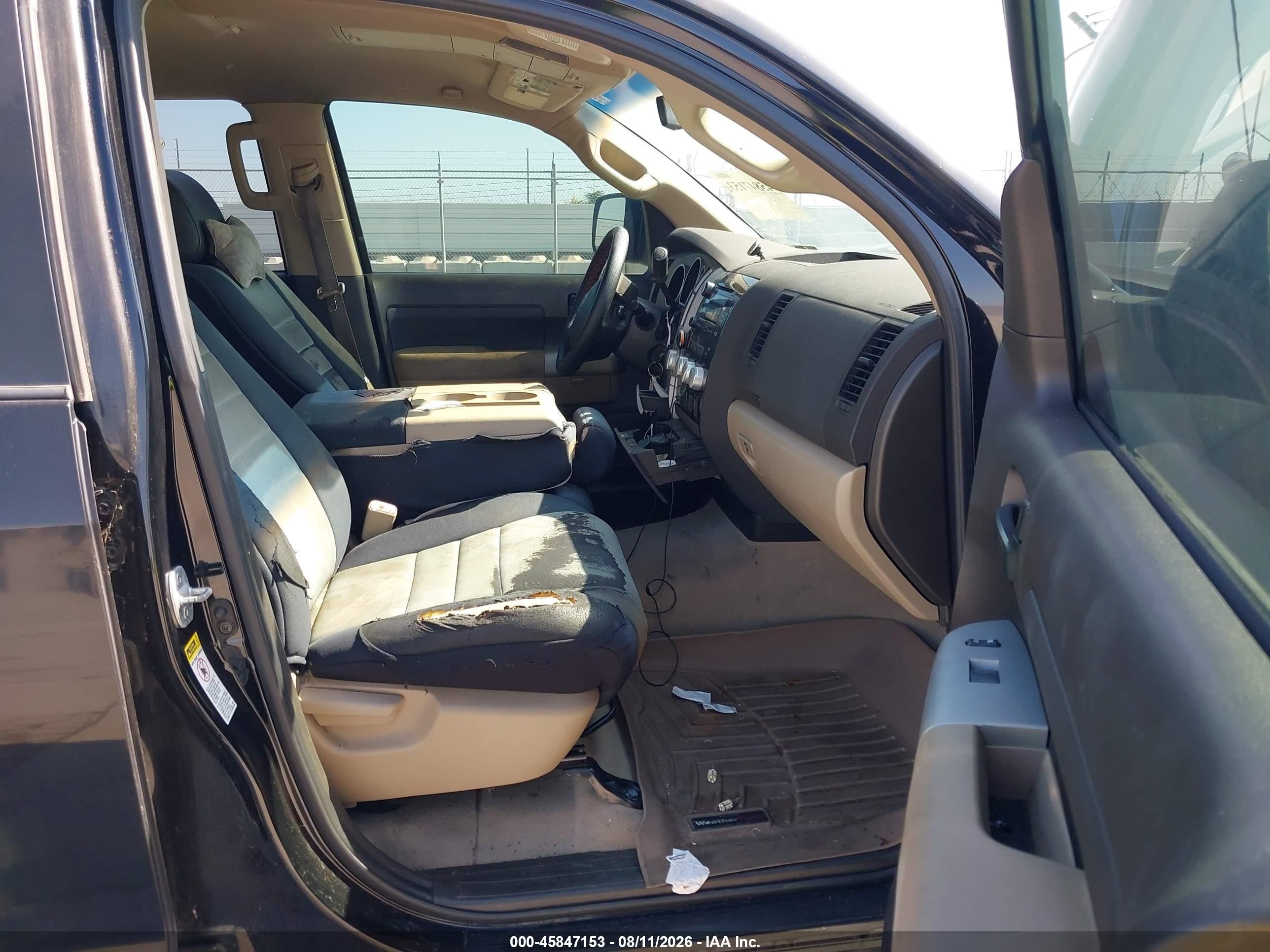 2008 Toyota Tundra Base 5.7l V8 Черный vin: 5TFDV54188X078614
