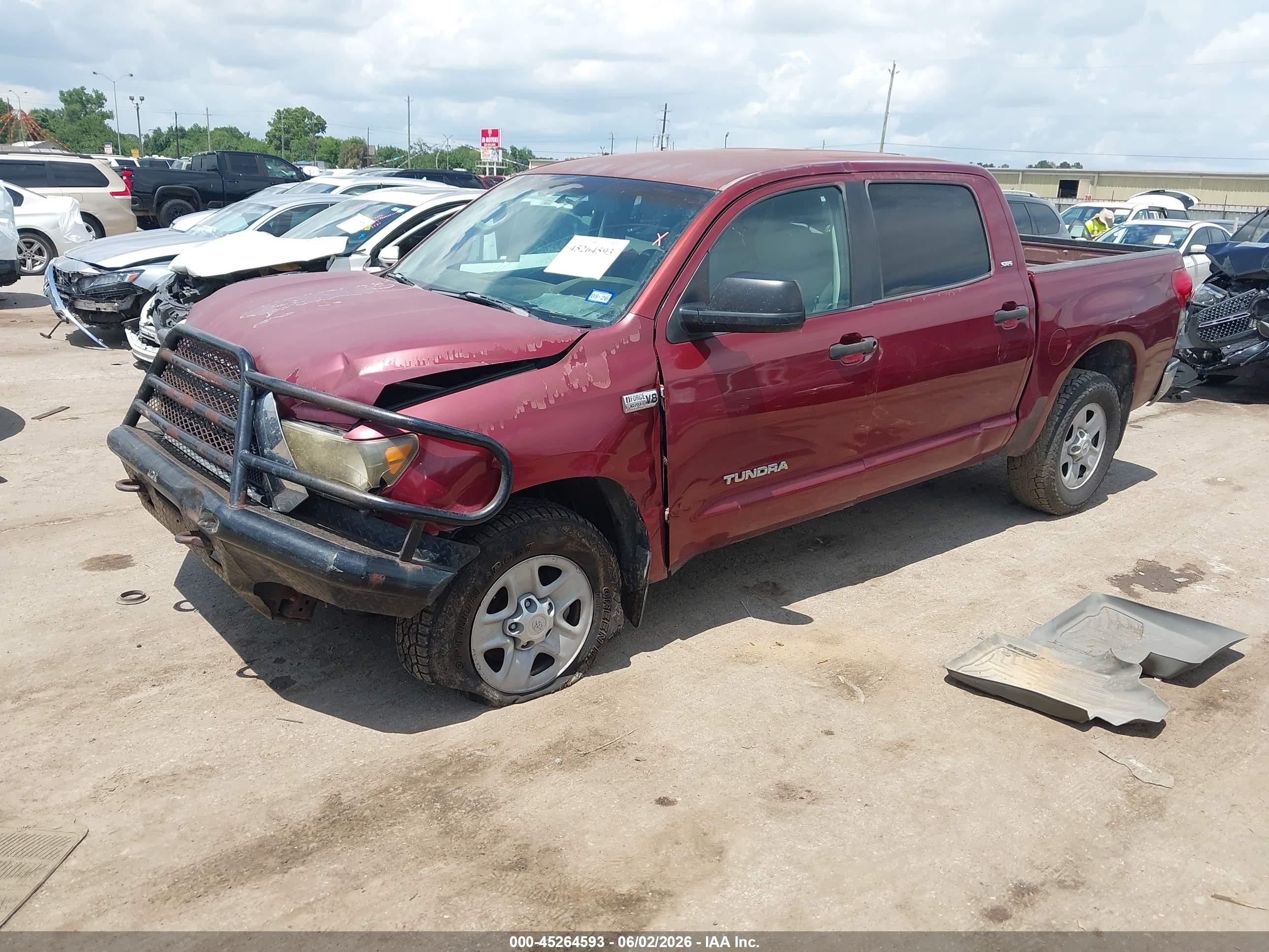 2007 Toyota Tundra Sr5 5.7l V8 Red vin: 5TFDV541X7X030045