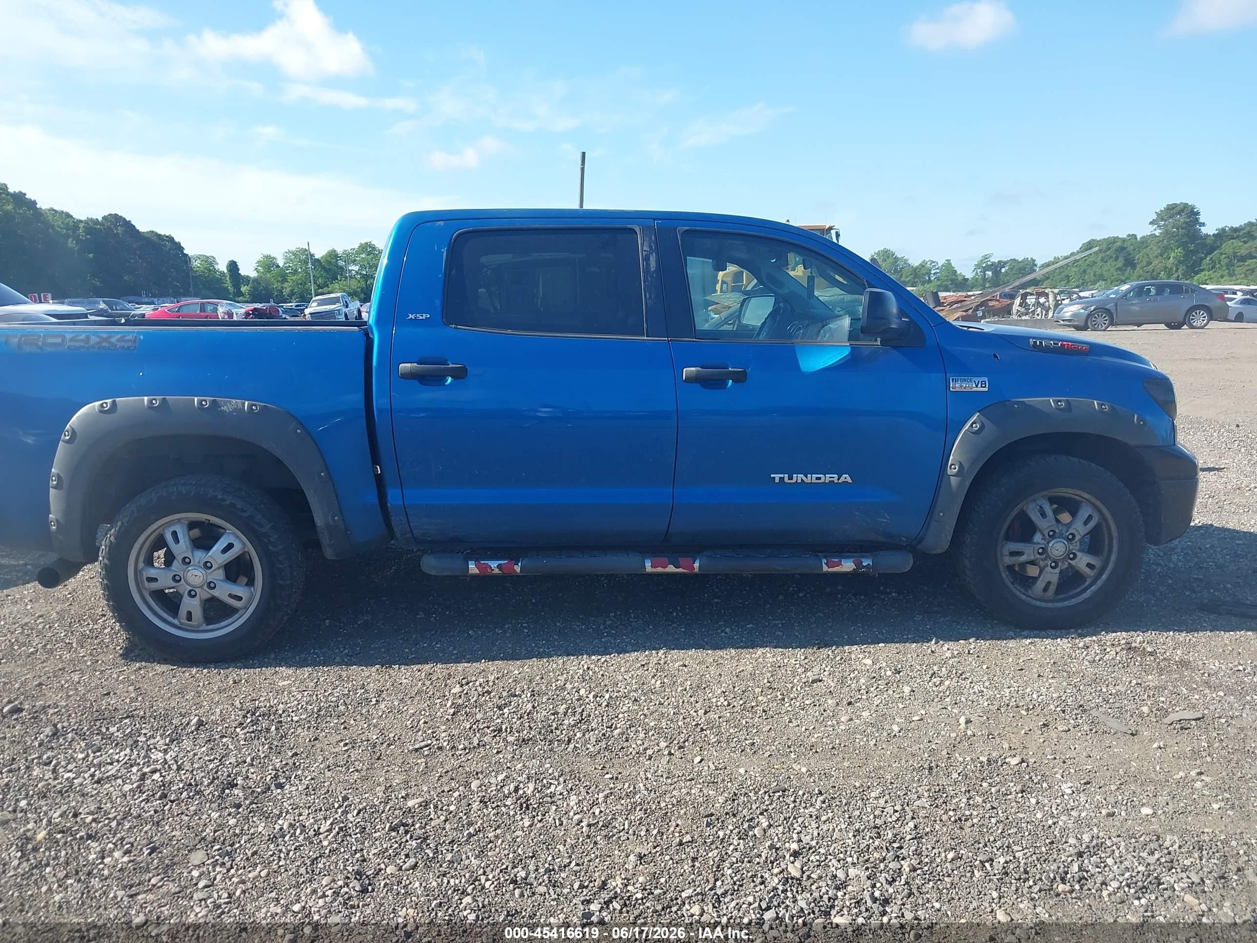 2008 Toyota Tundra Sr5 5.7l V8 Синий vin: 5TFDV541X8X054086