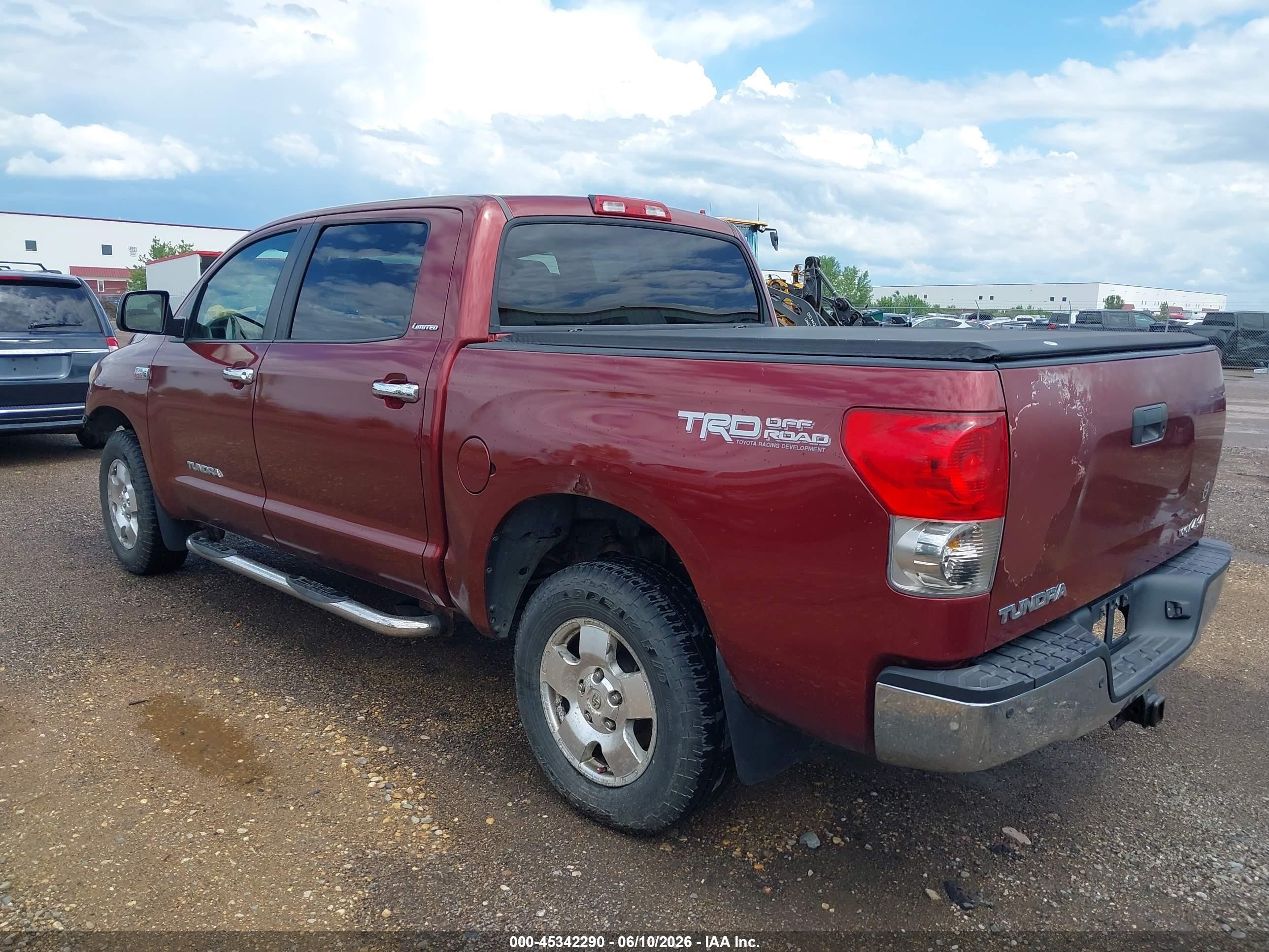2008 Toyota Tundra Limited 5.7l V8 Burgundy vin: 5TFDV58108X052986