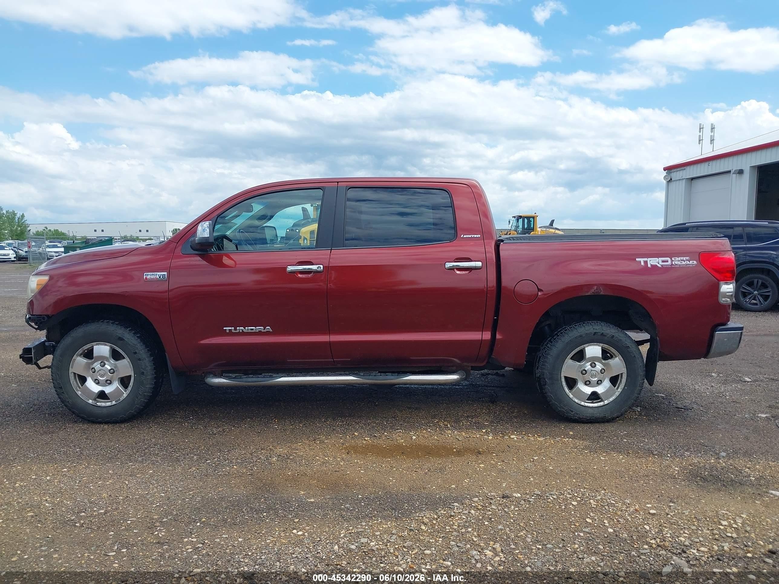 2008 Toyota Tundra Limited 5.7l V8 Burgundy vin: 5TFDV58108X052986