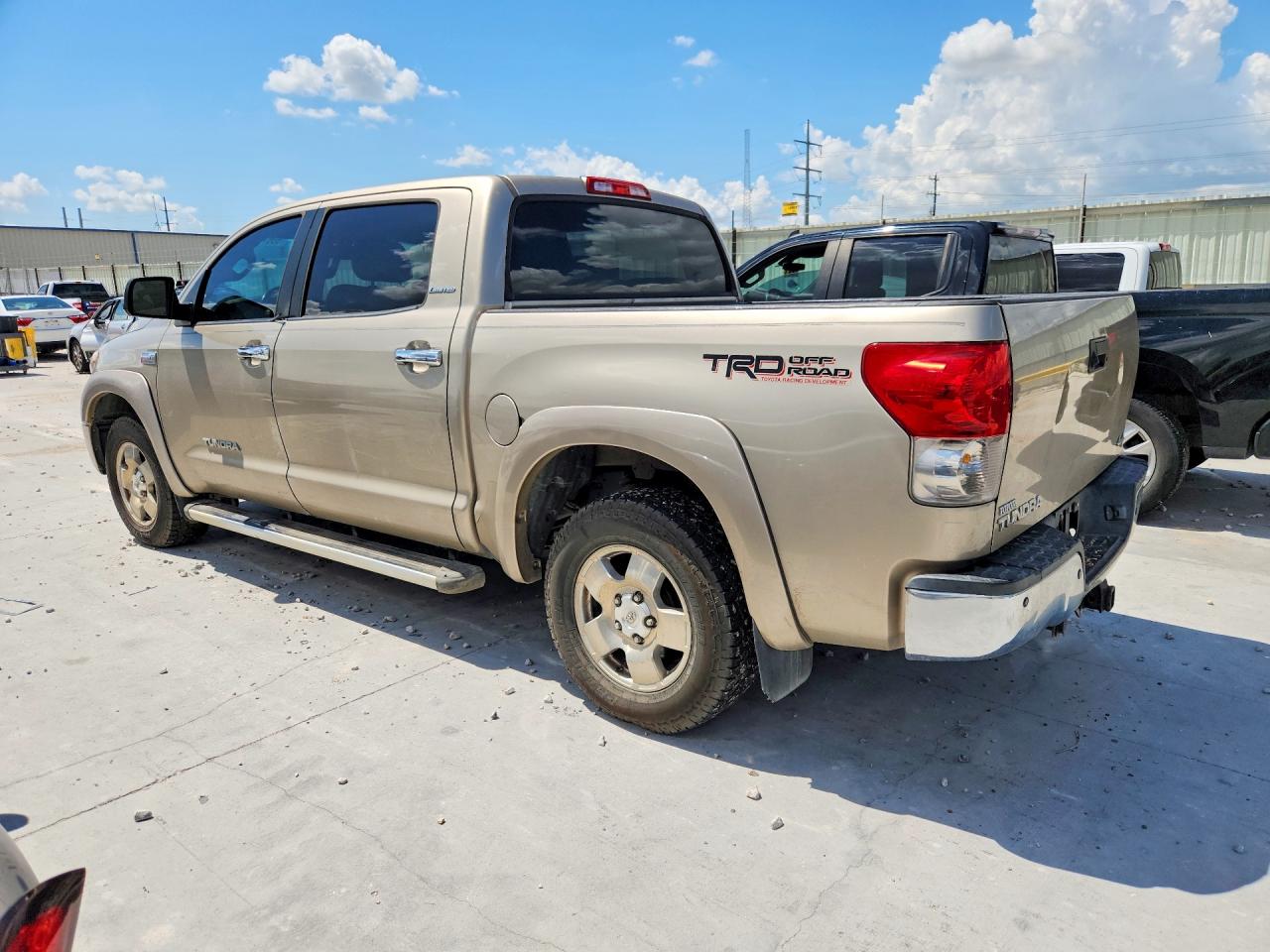 2008 Toyota Tundra Crewmax Limited Beige vin: 5TFDV58128X044467
