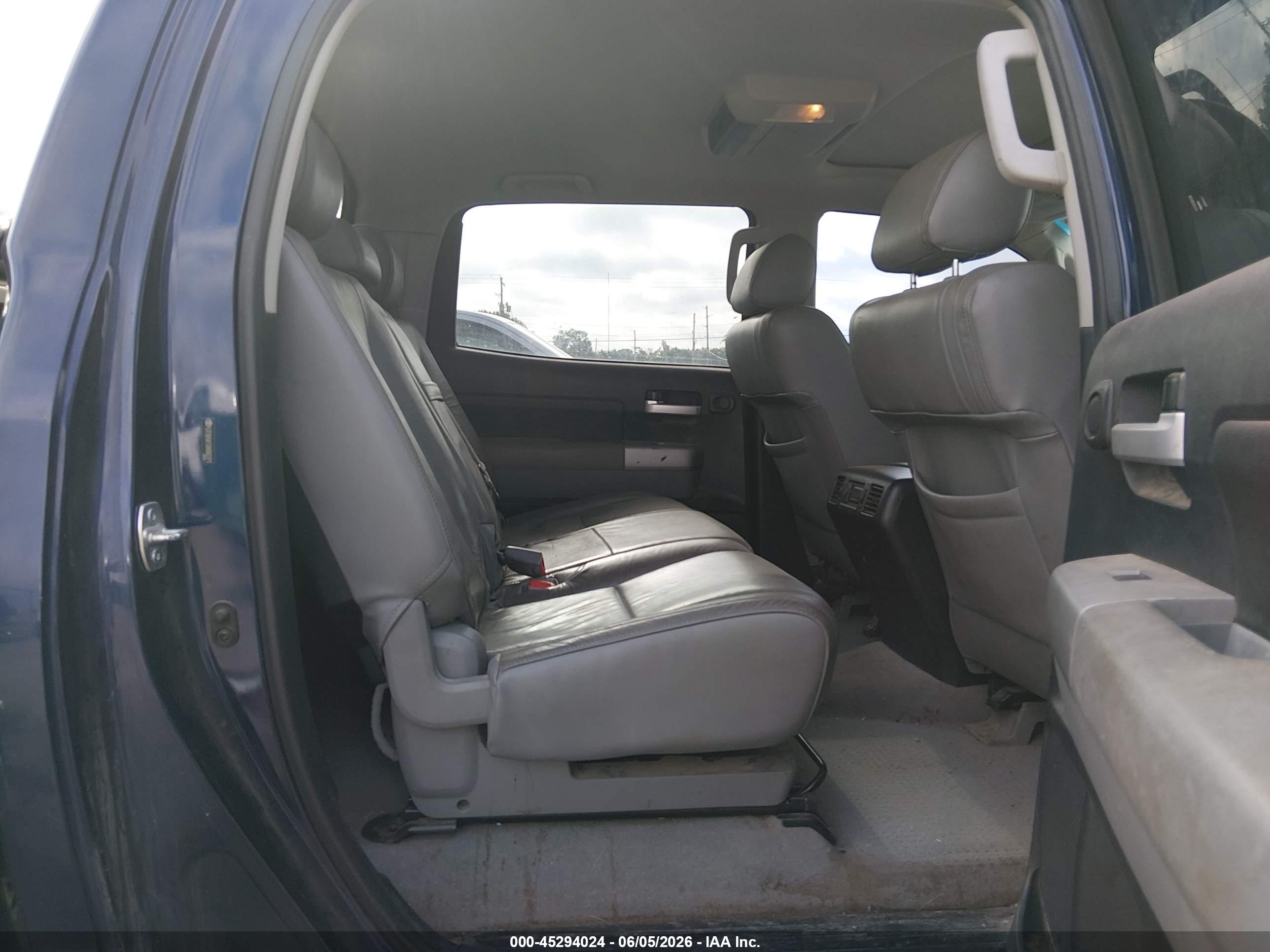 2008 Toyota Tundra Limited 5.7l V8 Blue vin: 5TFDV58138X060371