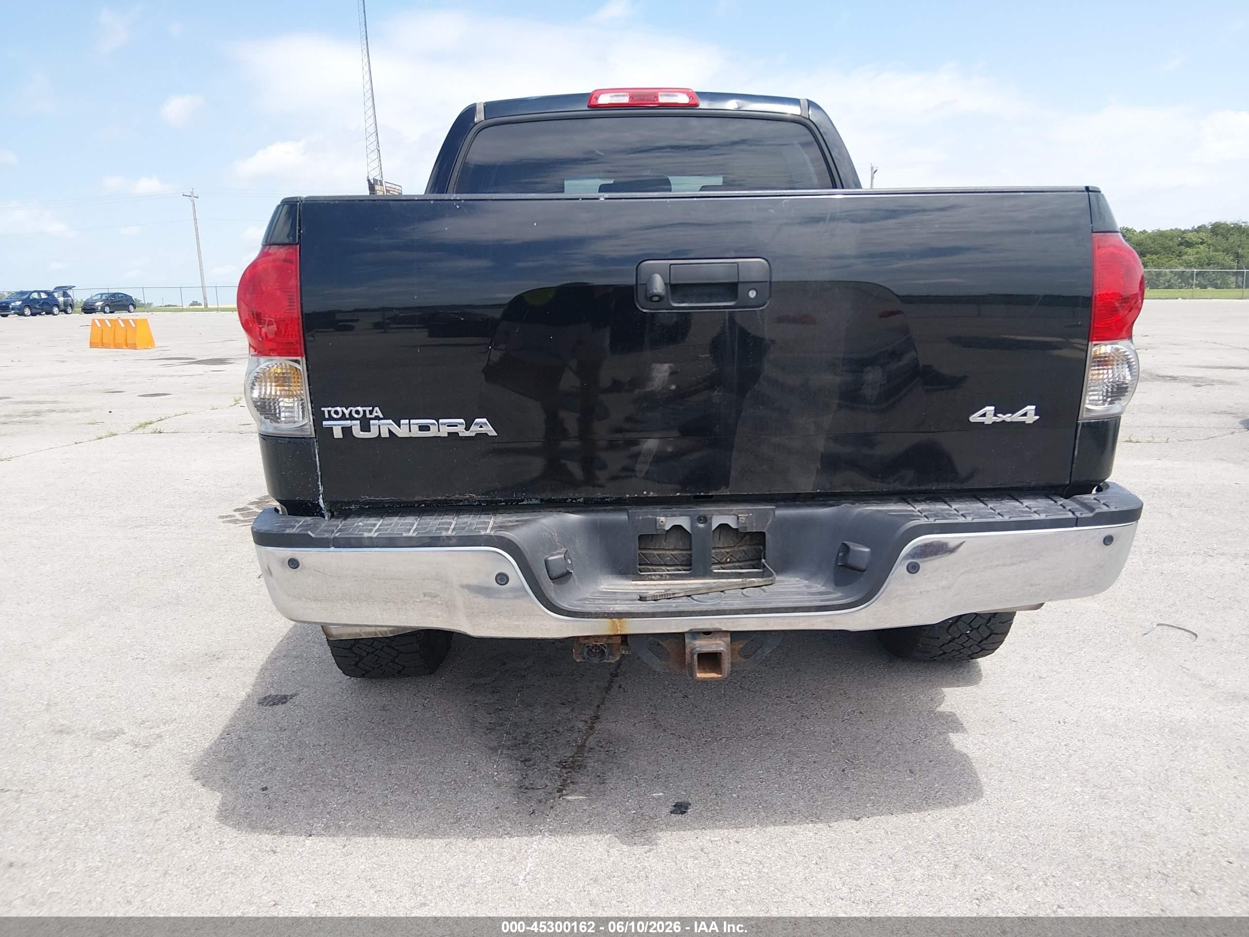 2008 Toyota Tundra Limited 5.7l V8 Black vin: 5TFDV58168X054046