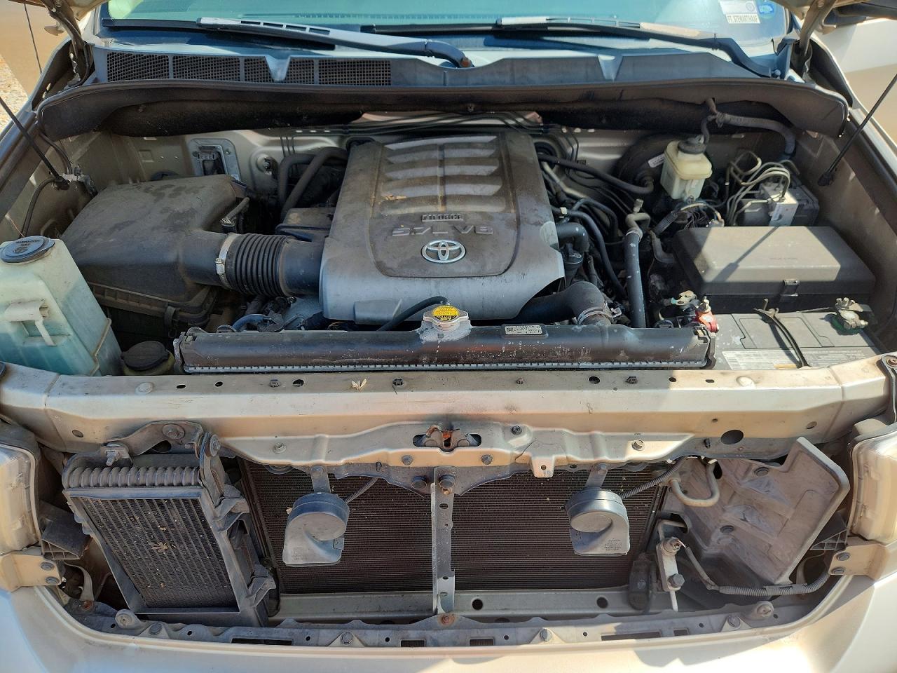 2008 Toyota Tundra Crewmax Limited Gold vin: 5TFDV58178X059160