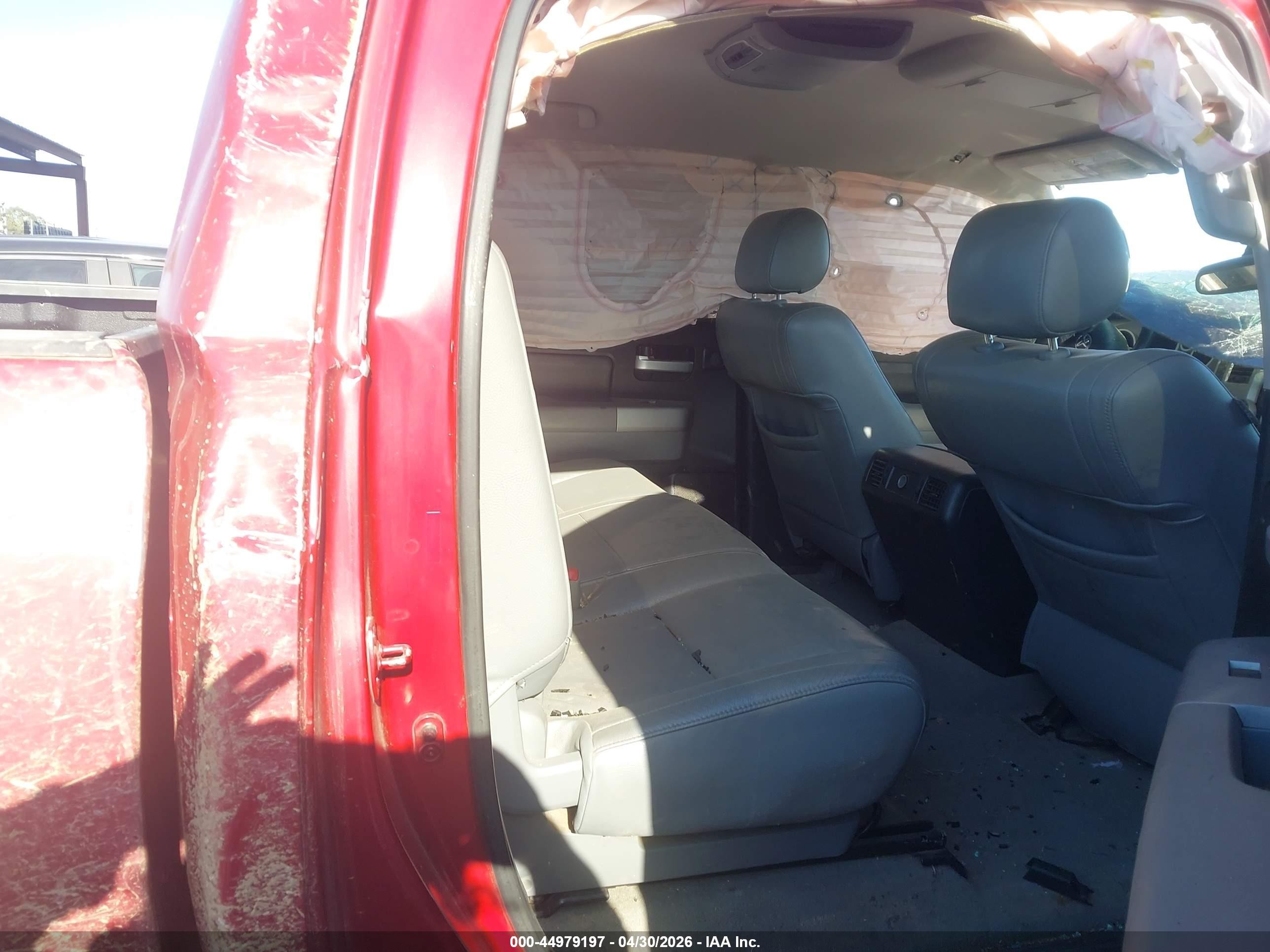 2008 Toyota Tundra Limited 5.7l V8 Red vin: 5TFDV58178X079344