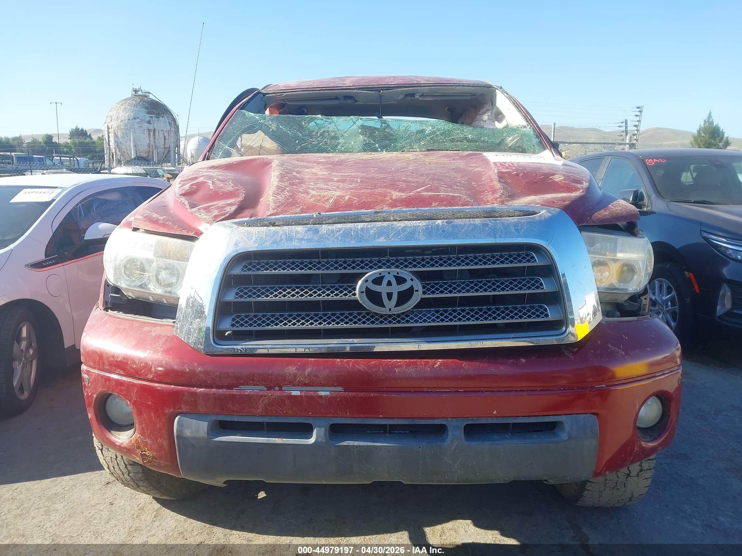 2008 Toyota Tundra Limited 5.7l V8 Red vin: 5TFDV58178X079344