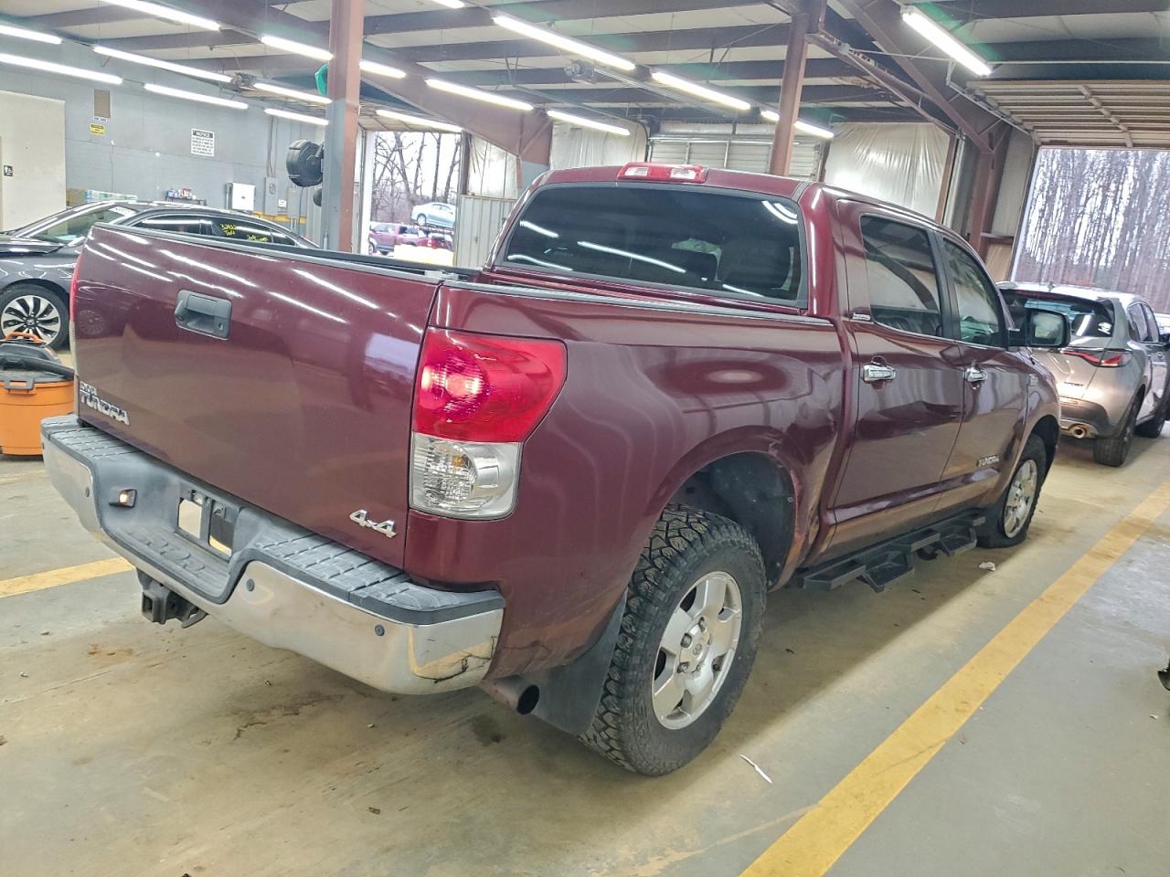 2008 Toyota Tundra Crewmax Limited Red vin: 5TFDV58198X040965