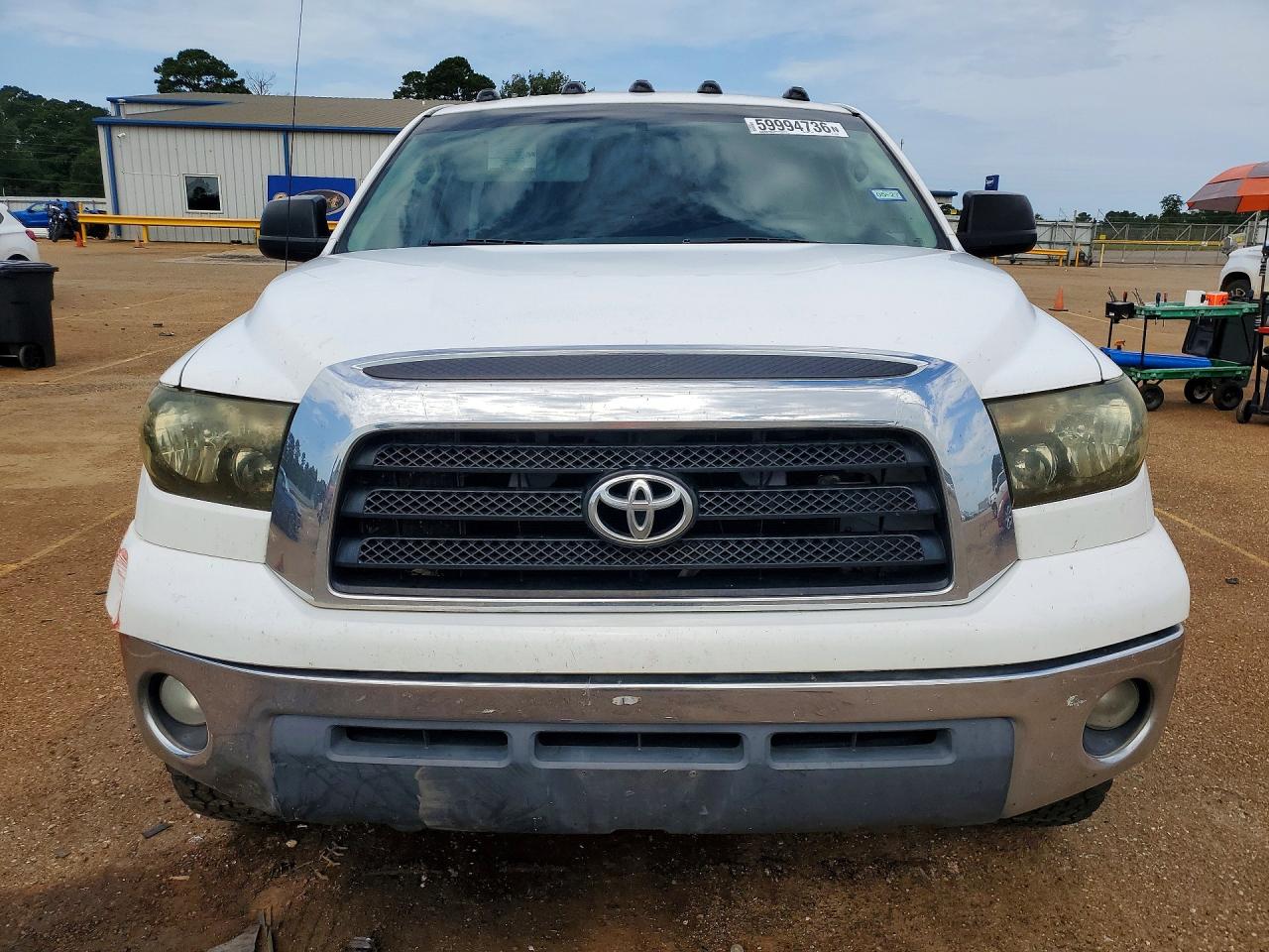 2009 Toyota Tundra Sr5 White vin: 5TFDW54189X088963