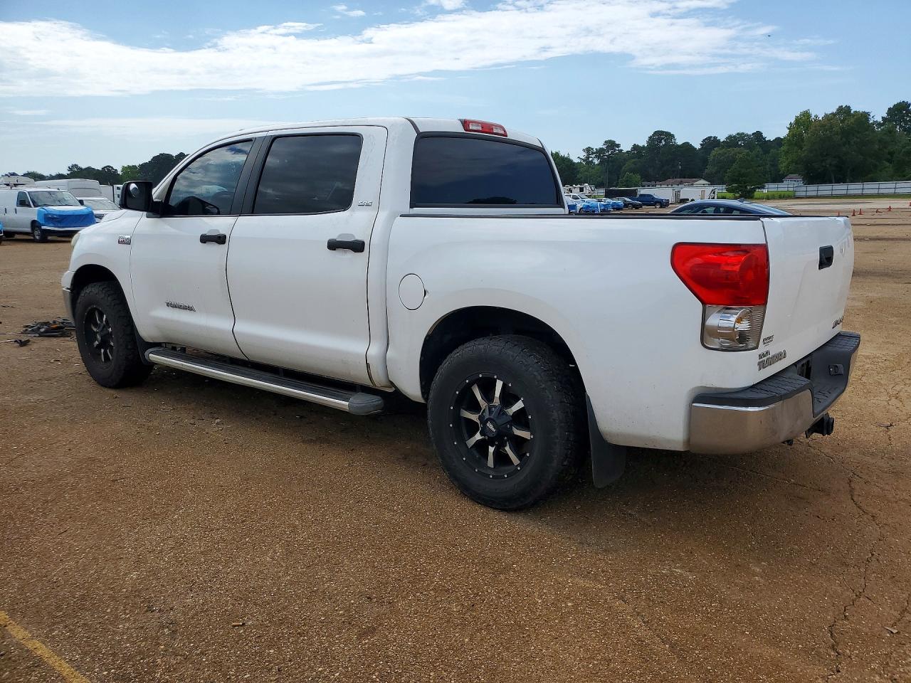 2009 Toyota Tundra Sr5 White vin: 5TFDW54189X088963