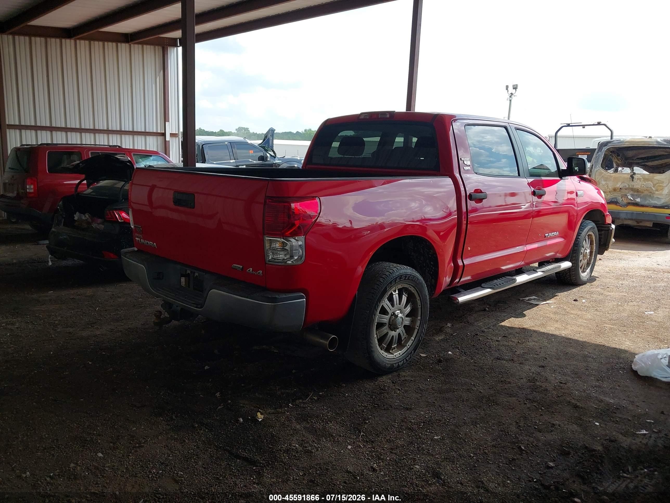 2012 Toyota Tundra Grade 5.7l V8 Красный vin: 5TFDW5F10CX259872