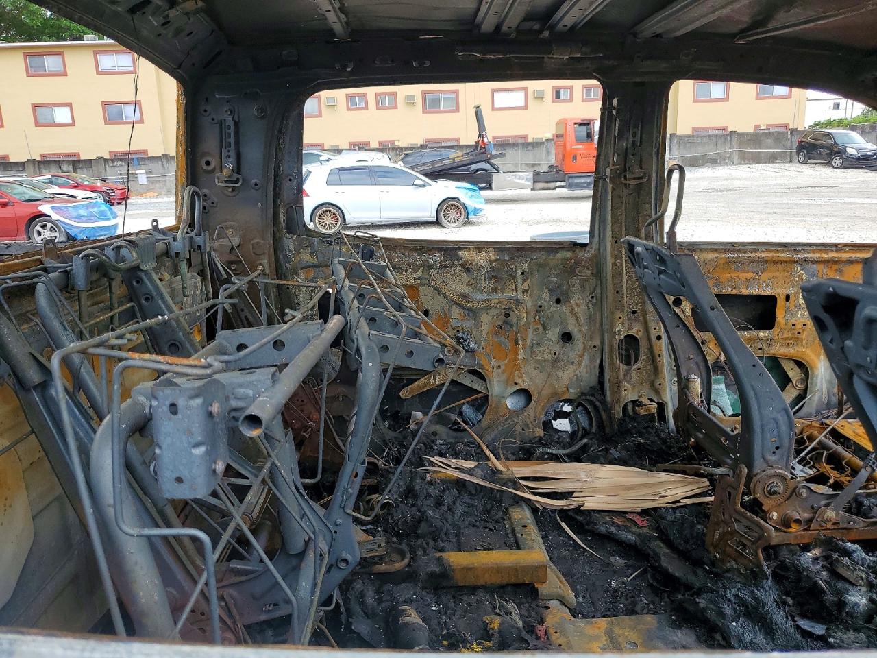 2014 Toyota Tundra Sr5 Burn vin: 5TFDW5F10EX380419