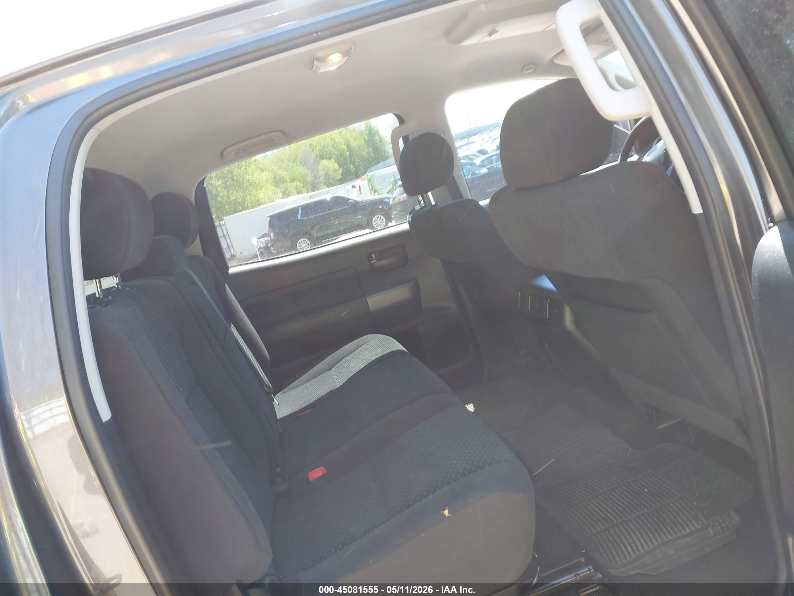 2011 Toyota Tundra Grade 5.7l V8 Gray vin: 5TFDW5F11BX196702