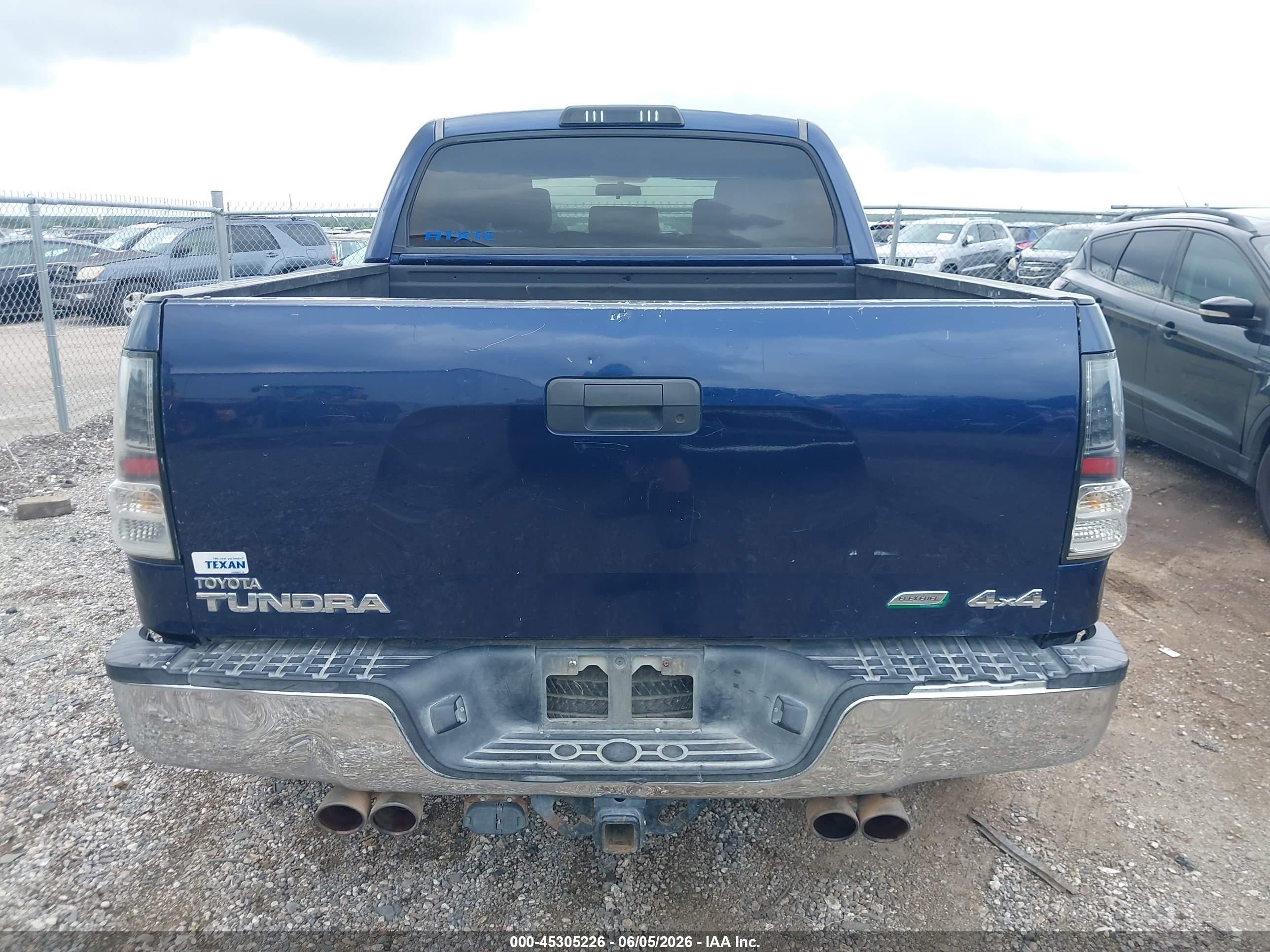 2012 Toyota Tundra Grade 5.7l V8 Navy vin: 5TFDW5F11CX262733