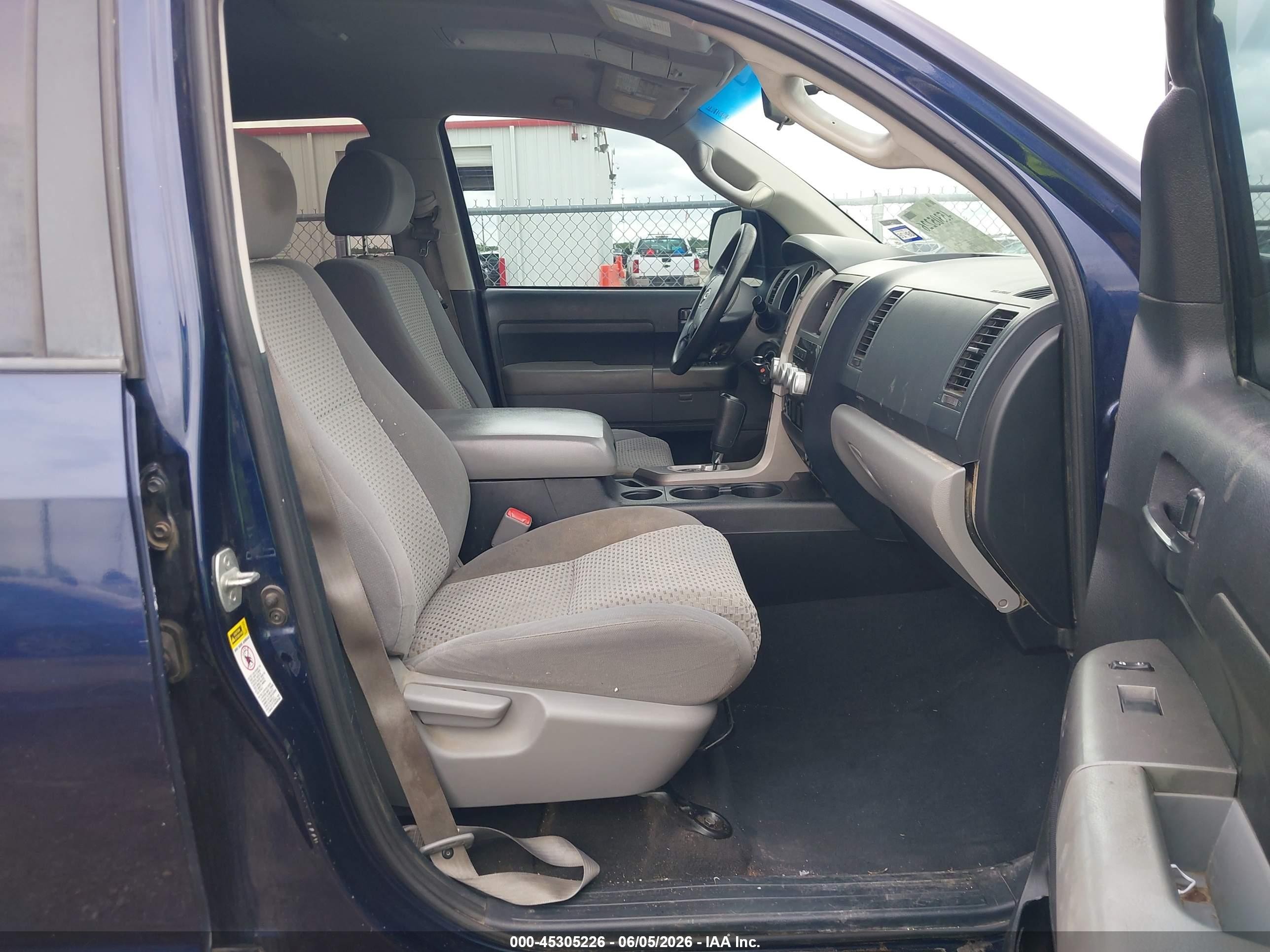 2012 Toyota Tundra Grade 5.7l V8 Navy vin: 5TFDW5F11CX262733