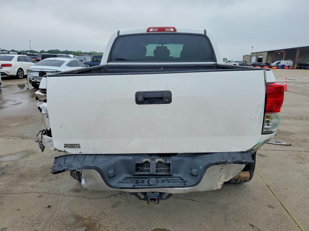 2012 Toyota Tundra White vin: 5TFDW5F11CX267401