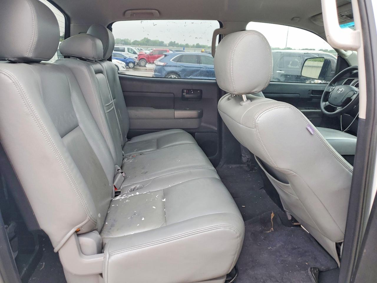 2012 Toyota Tundra White vin: 5TFDW5F11CX267401