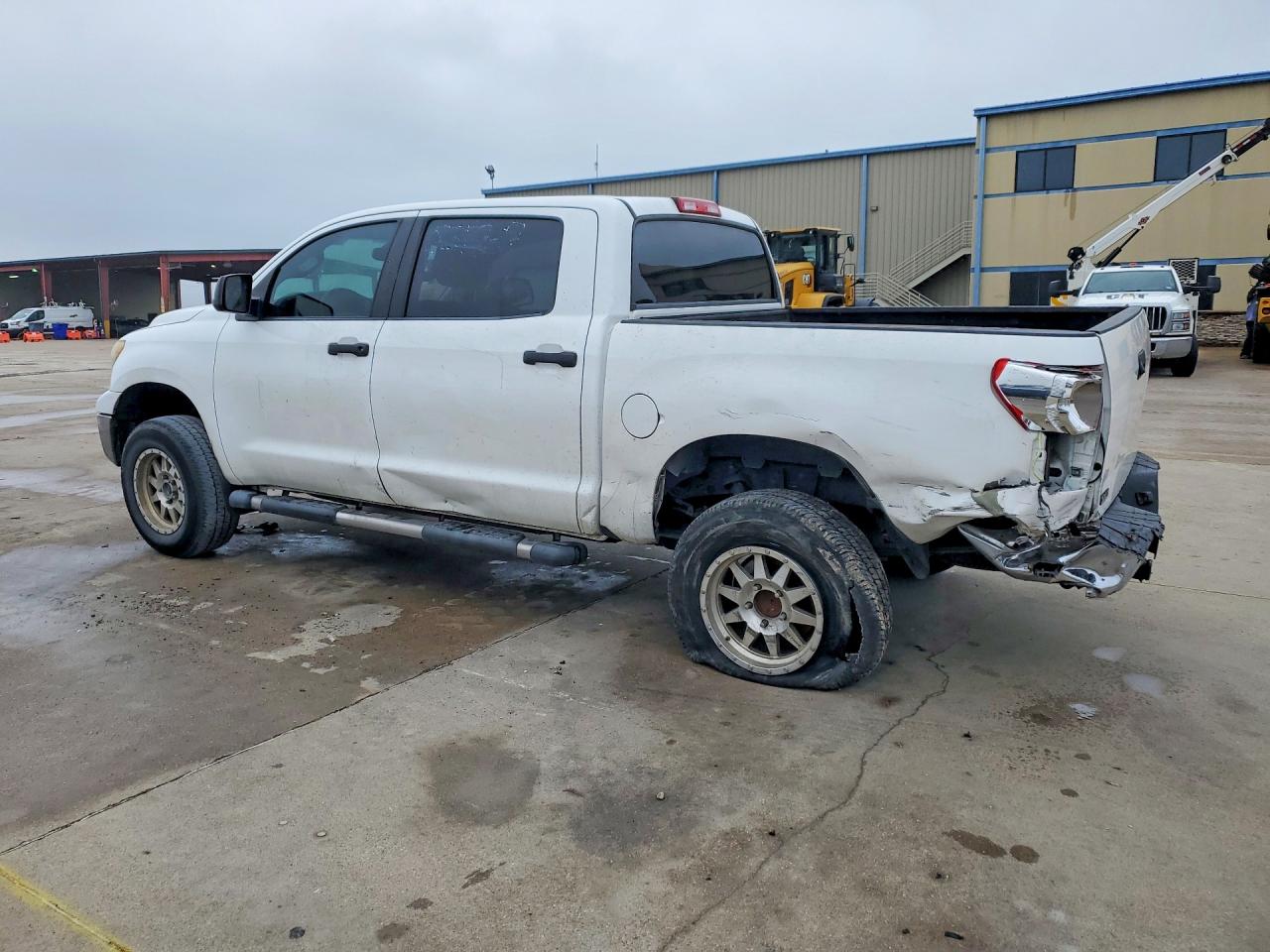 2012 Toyota Tundra White vin: 5TFDW5F11CX267401