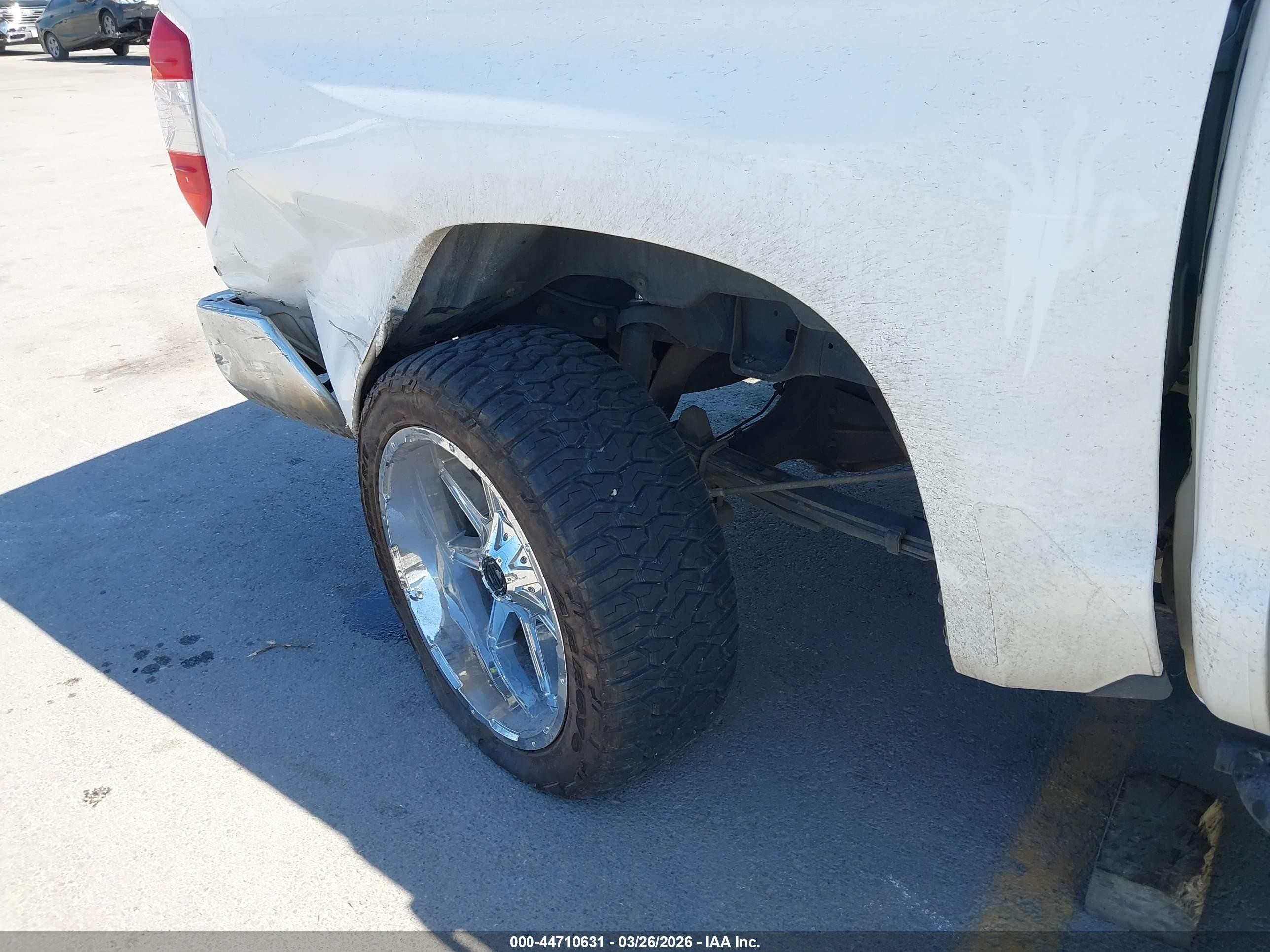 2014 Toyota Tundra Sr5 5.7l V8 Белый vin: 5TFDW5F11EX351317