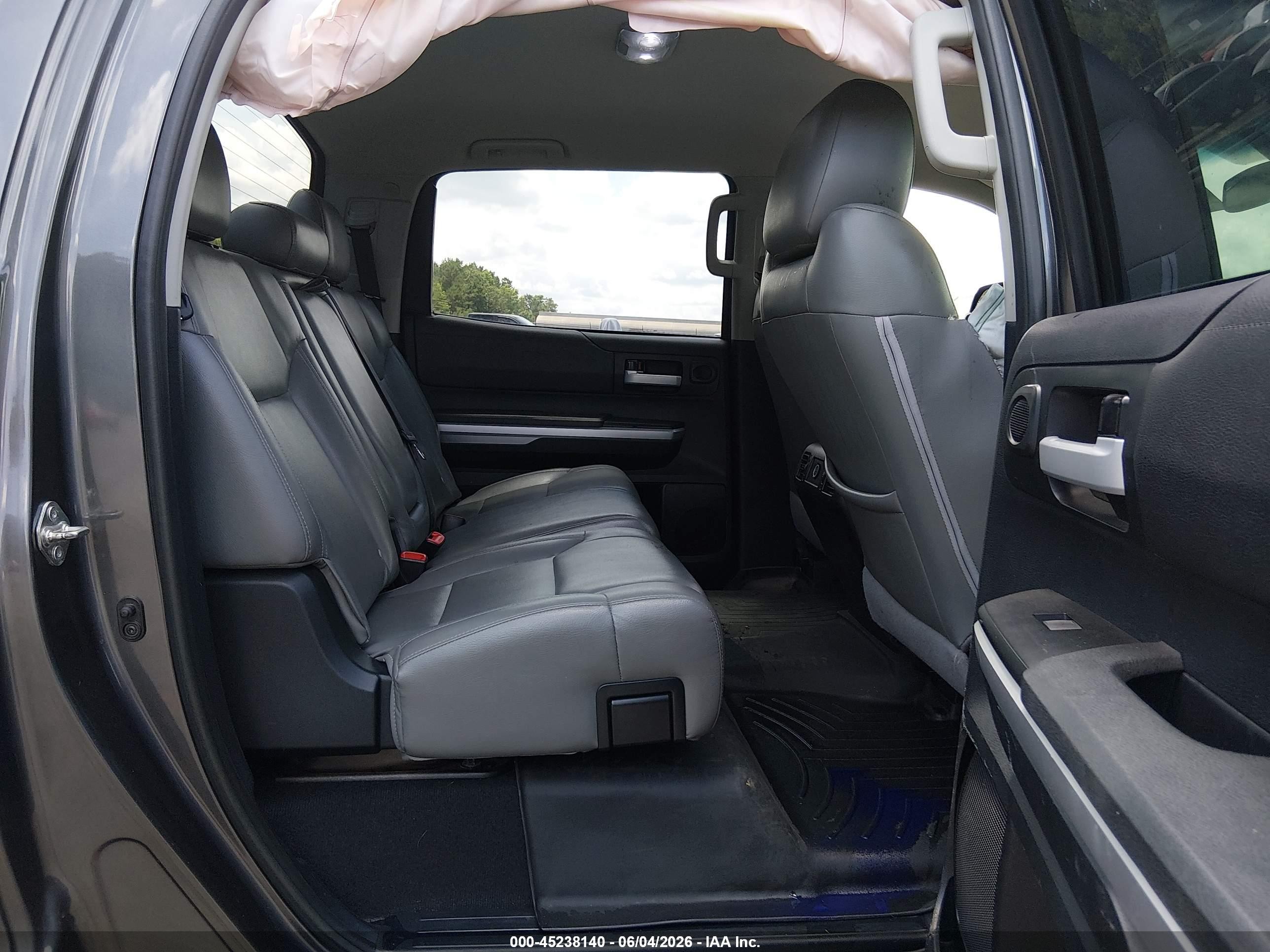 2014 Toyota Tundra Sr5 5.7l V8 Gray vin: 5TFDW5F11EX392546