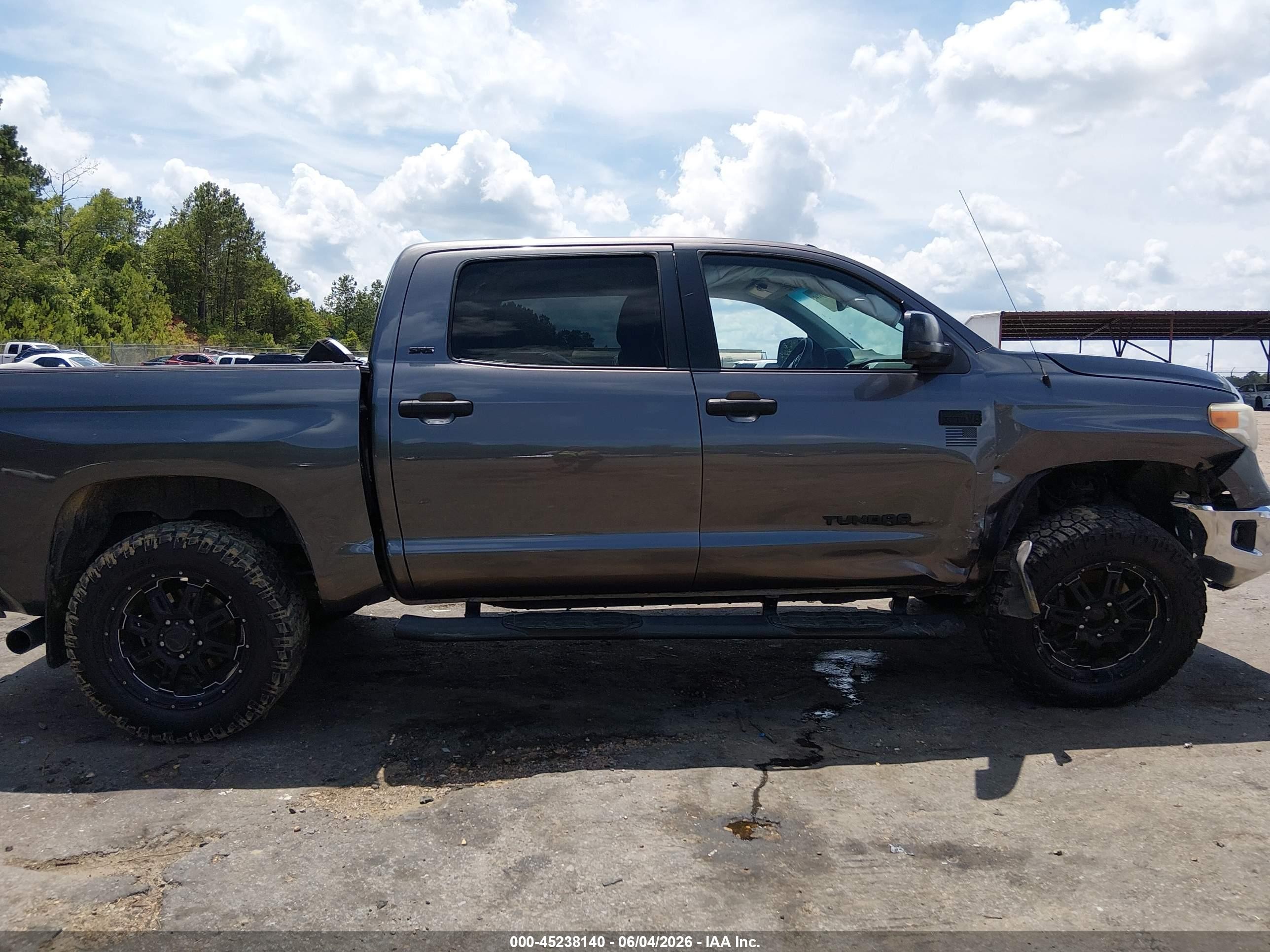 2014 Toyota Tundra Sr5 5.7l V8 Gray vin: 5TFDW5F11EX392546