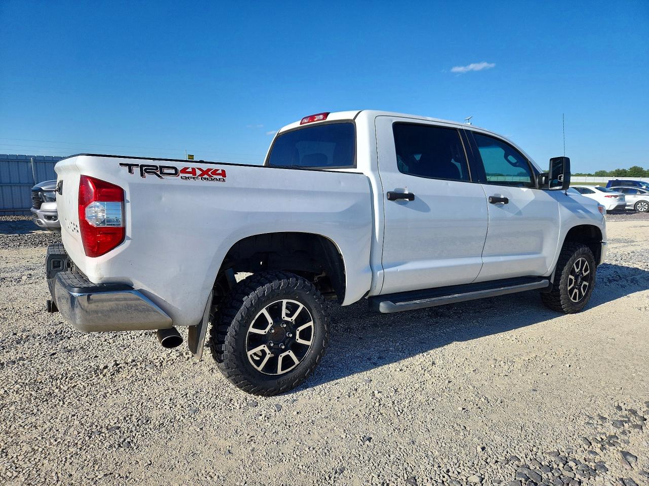 2015 Toyota Tundra Sr5 White vin: 5TFDW5F11FX443223