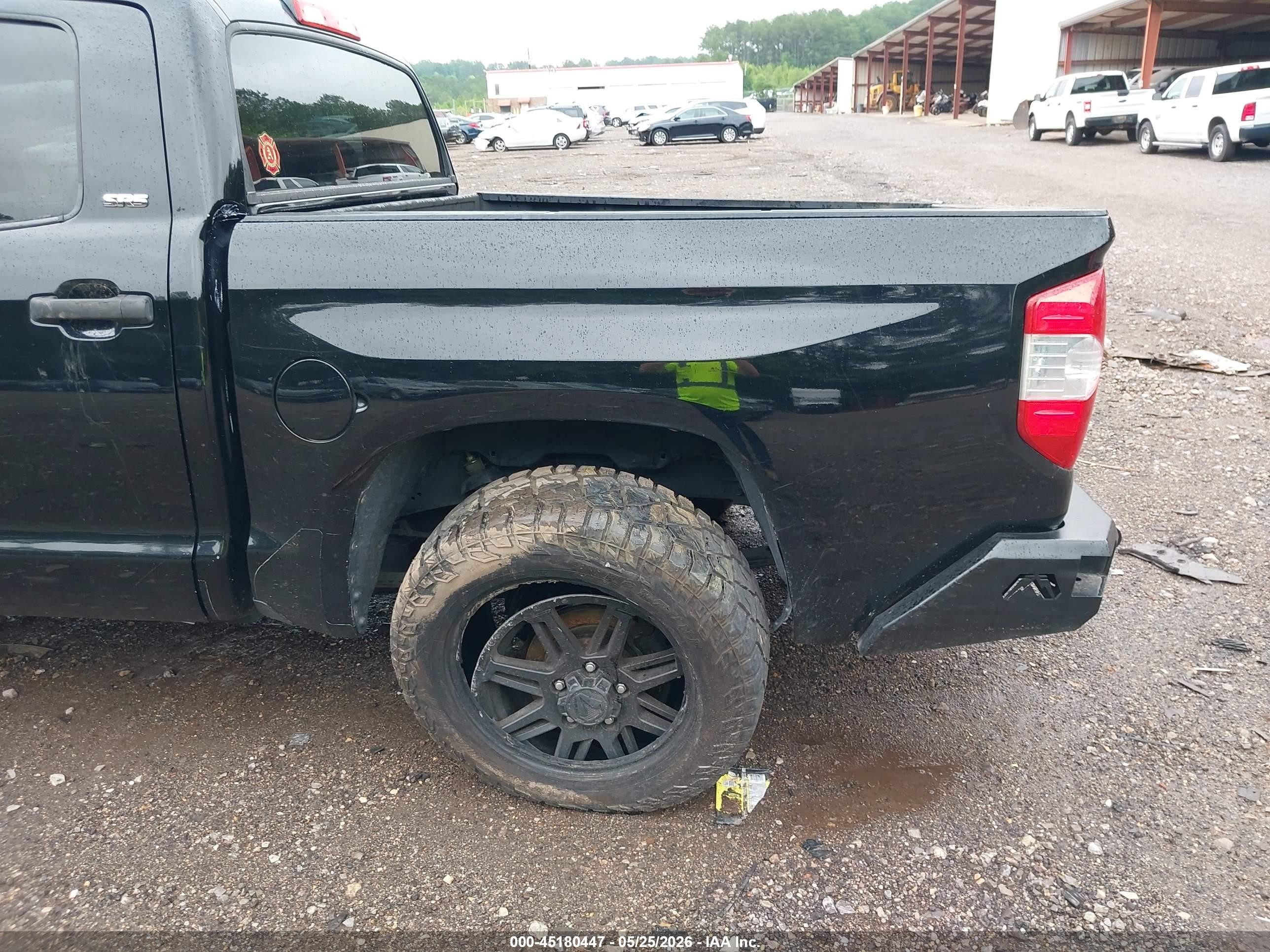 2015 Toyota Tundra Sr5 5.7l V8 Black vin: 5TFDW5F11FX462063