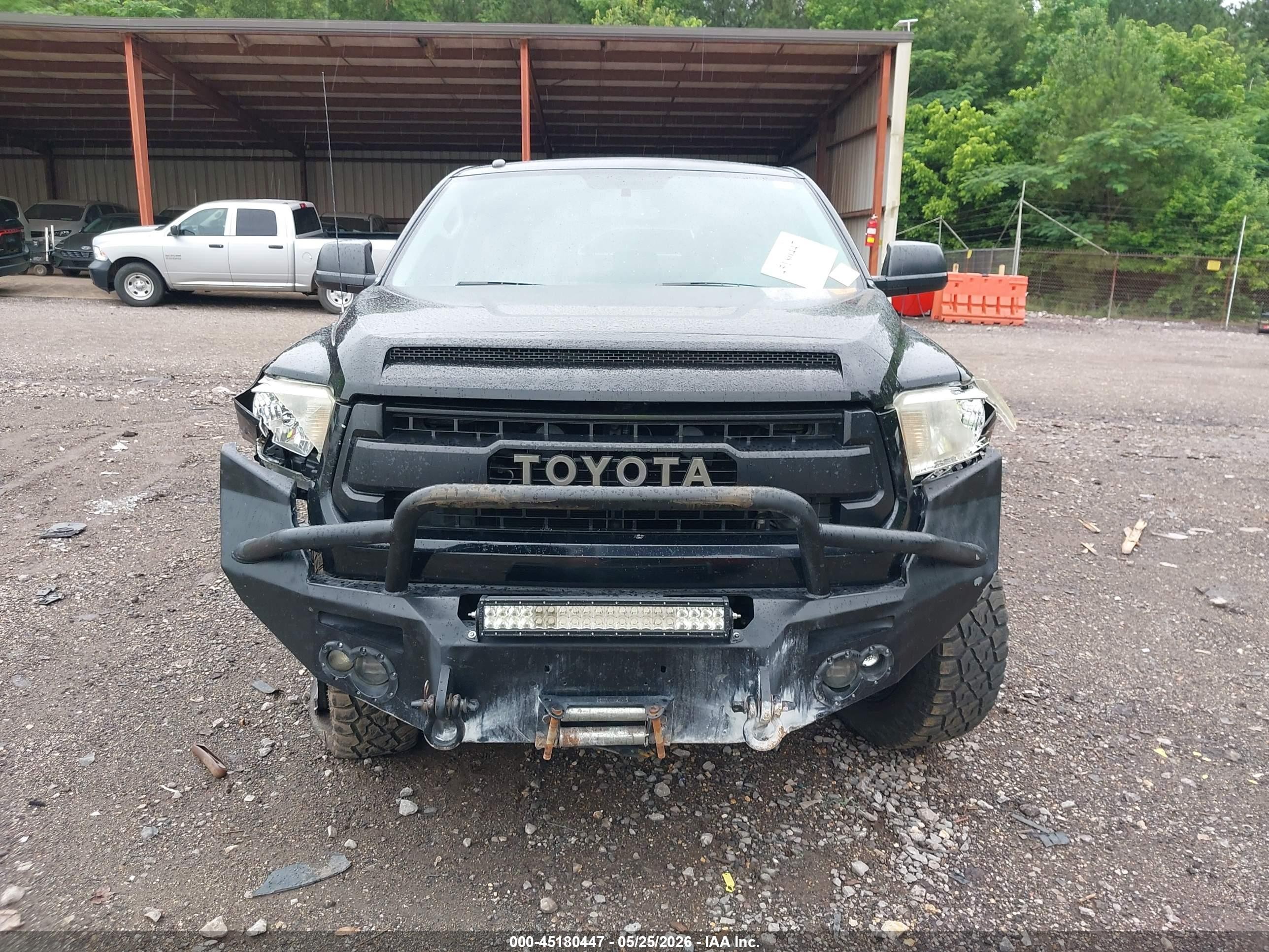 2015 Toyota Tundra Sr5 5.7l V8 Black vin: 5TFDW5F11FX462063