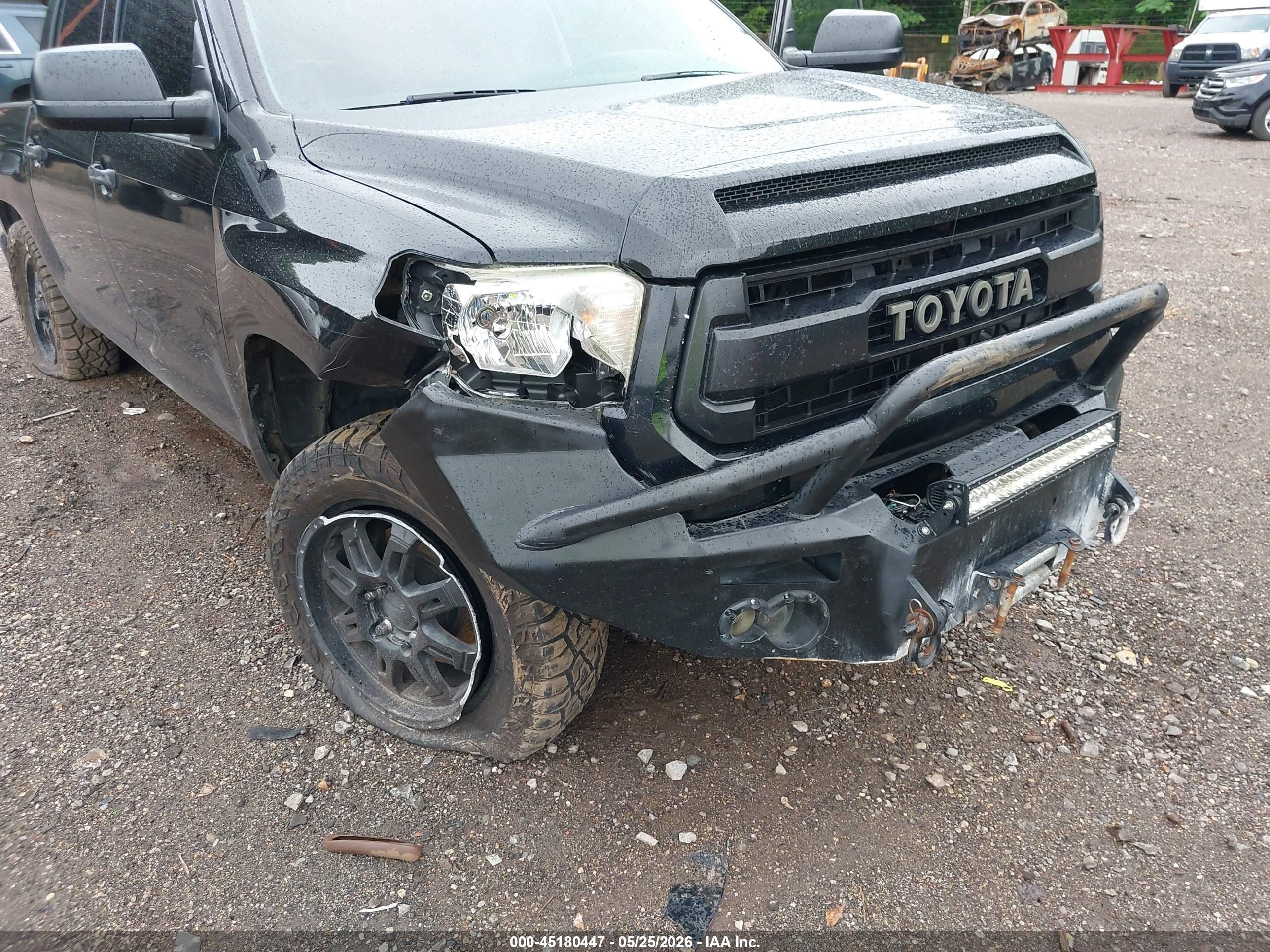 2015 Toyota Tundra Sr5 5.7l V8 Black vin: 5TFDW5F11FX462063