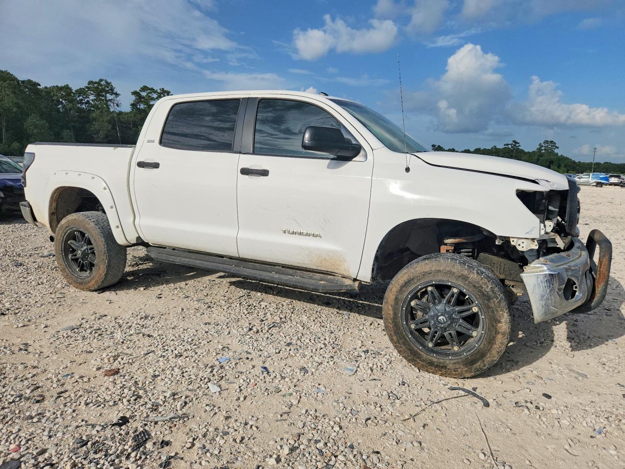 2012 Toyota Tundra Crewmax Sr5 White vin: 5TFDW5F12CX216845