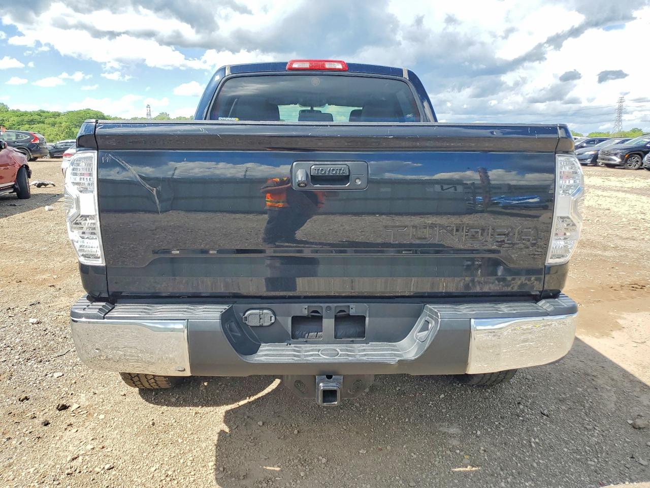2014 Toyota Tundra Crewmax Sr5 Черный vin: 5TFDW5F12EX323610