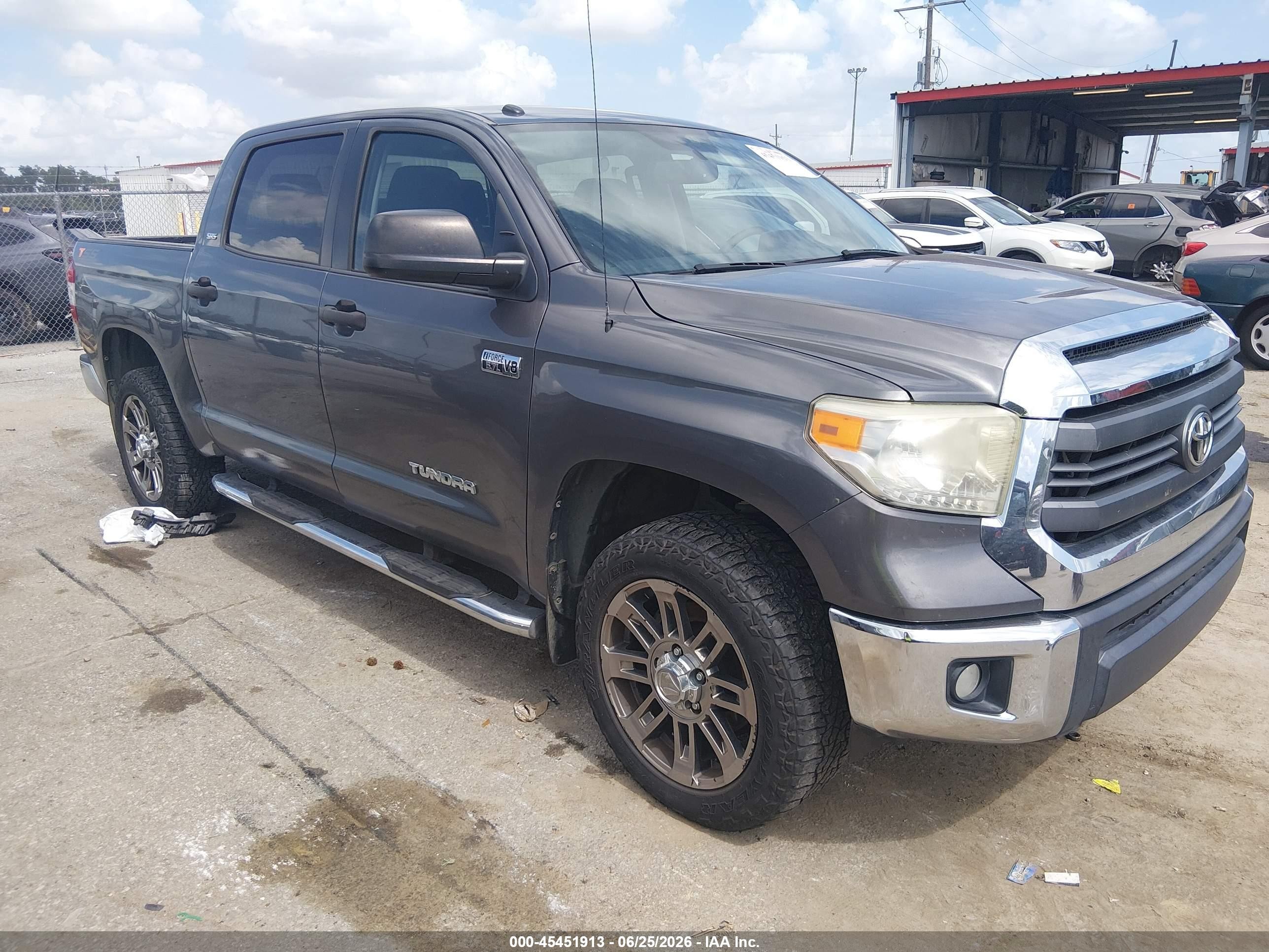 2014 Toyota Tundra Sr5 5.7l V8 Gray vin: 5TFDW5F12EX369986