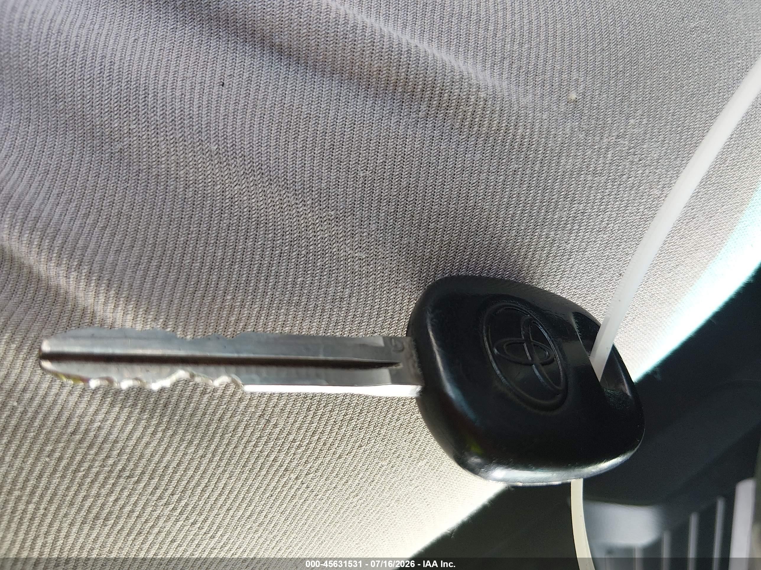 2014 Toyota Tundra Sr5 5.7l V8 Silver vin: 5TFDW5F12EX402341