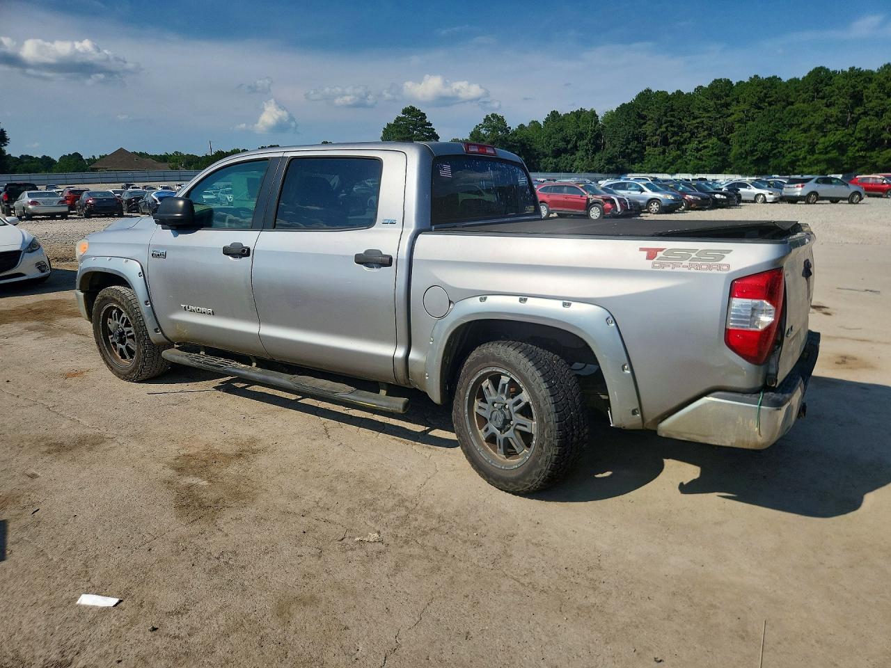2015 Toyota Tundra Sr5 Silver vin: 5TFDW5F12FX477350