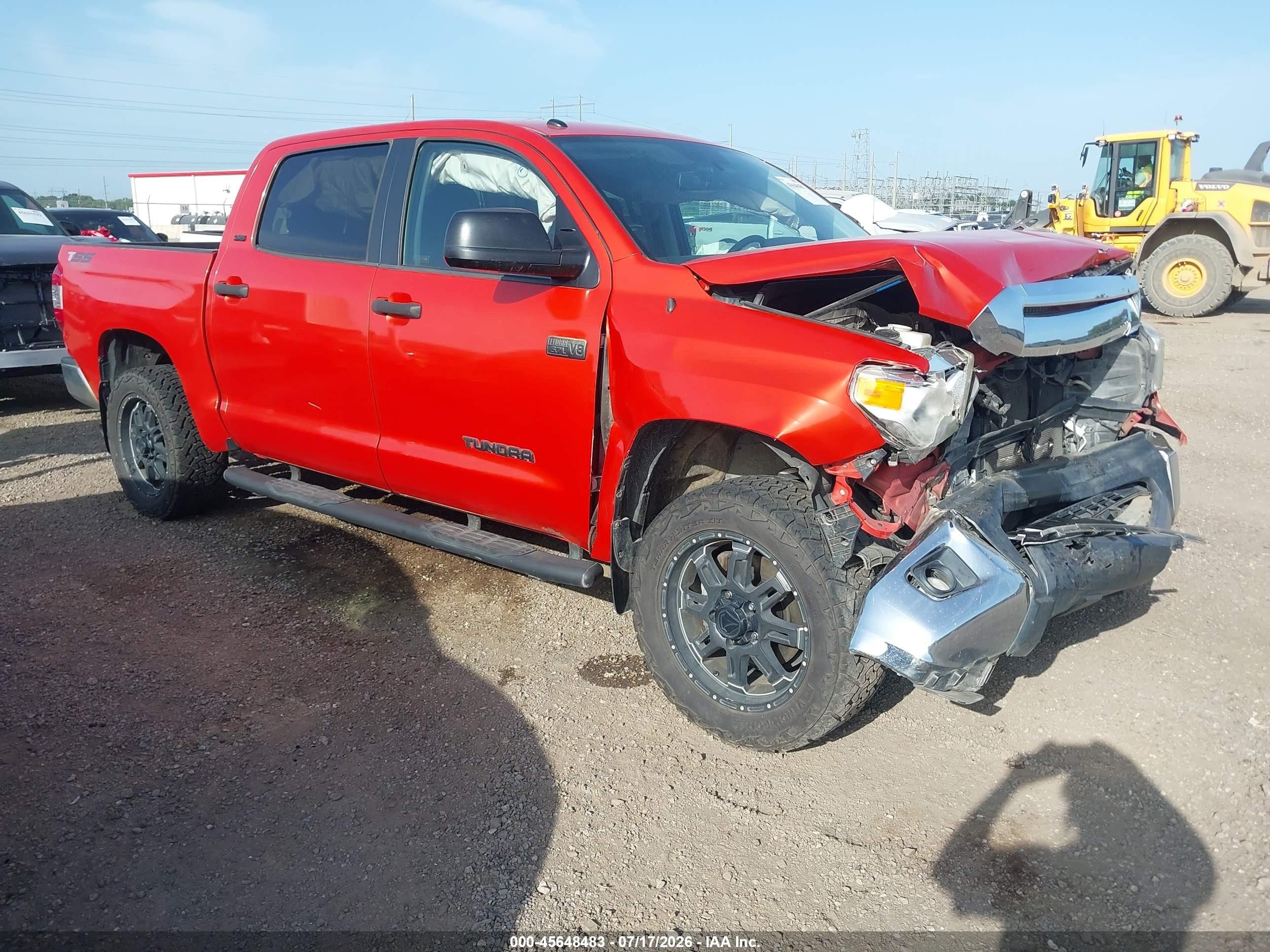 2017 Toyota Tundra Sr5 5.7l V8 Оранжевый vin: 5TFDW5F12HX593862