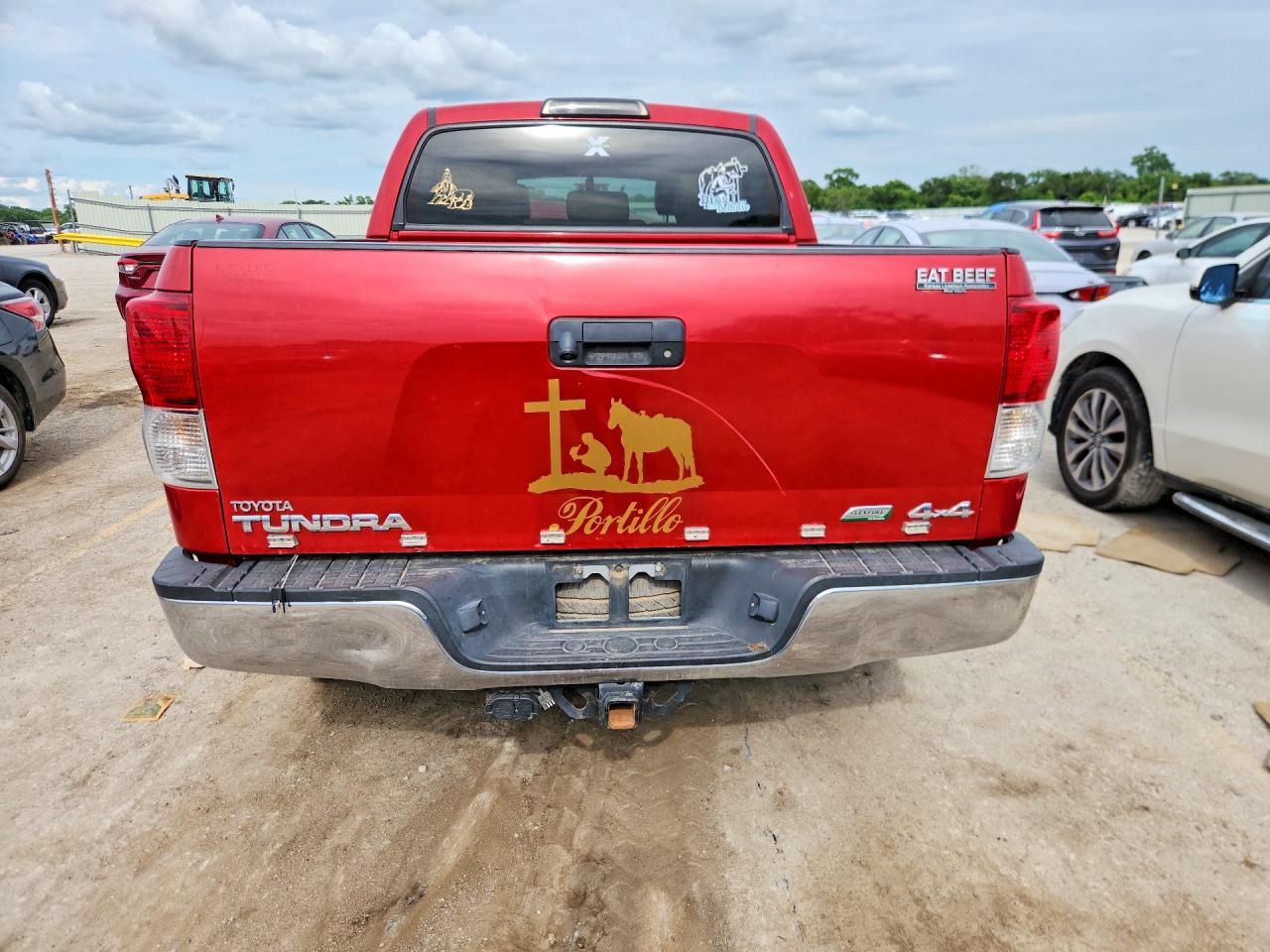 2011 Toyota Tundra Crewmax Sr5 Красный vin: 5TFDW5F13BX164169